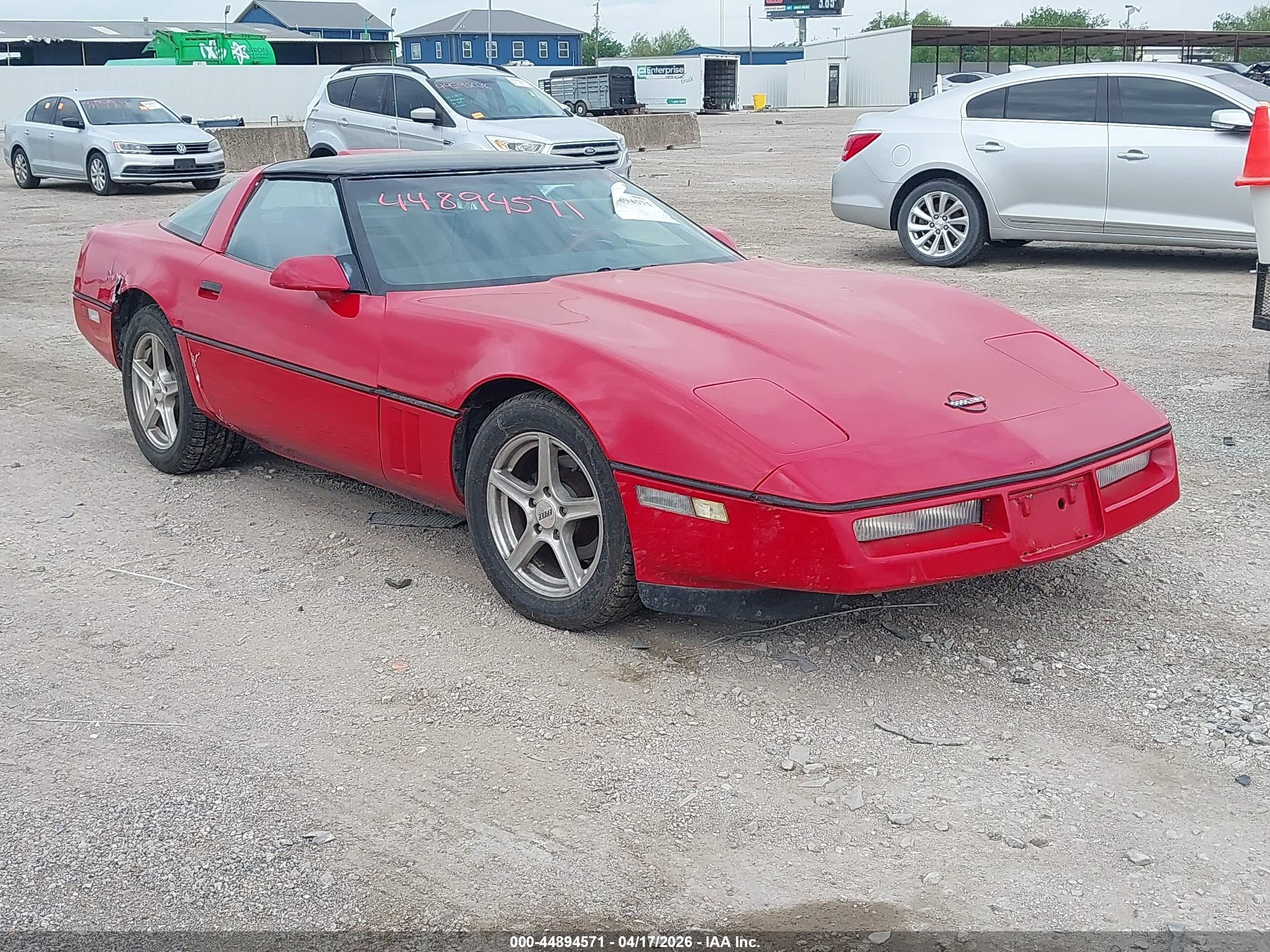 1987 Chevrolet Corvette, VIN 1G1YY2181H5103060 — Side