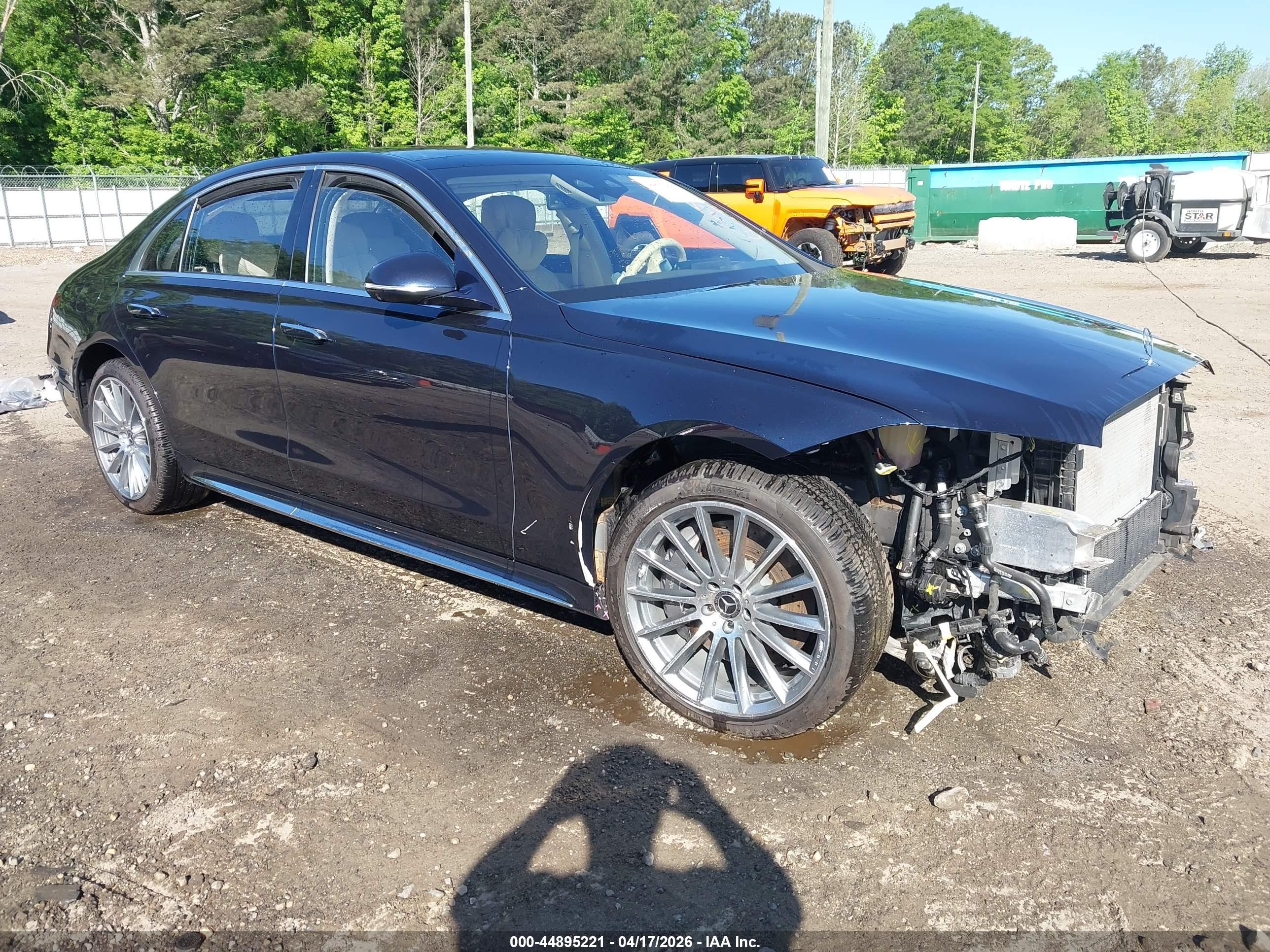 2023 Mercedes-Benz S 580, VIN W1K6G7GB0PA191953 — Front end