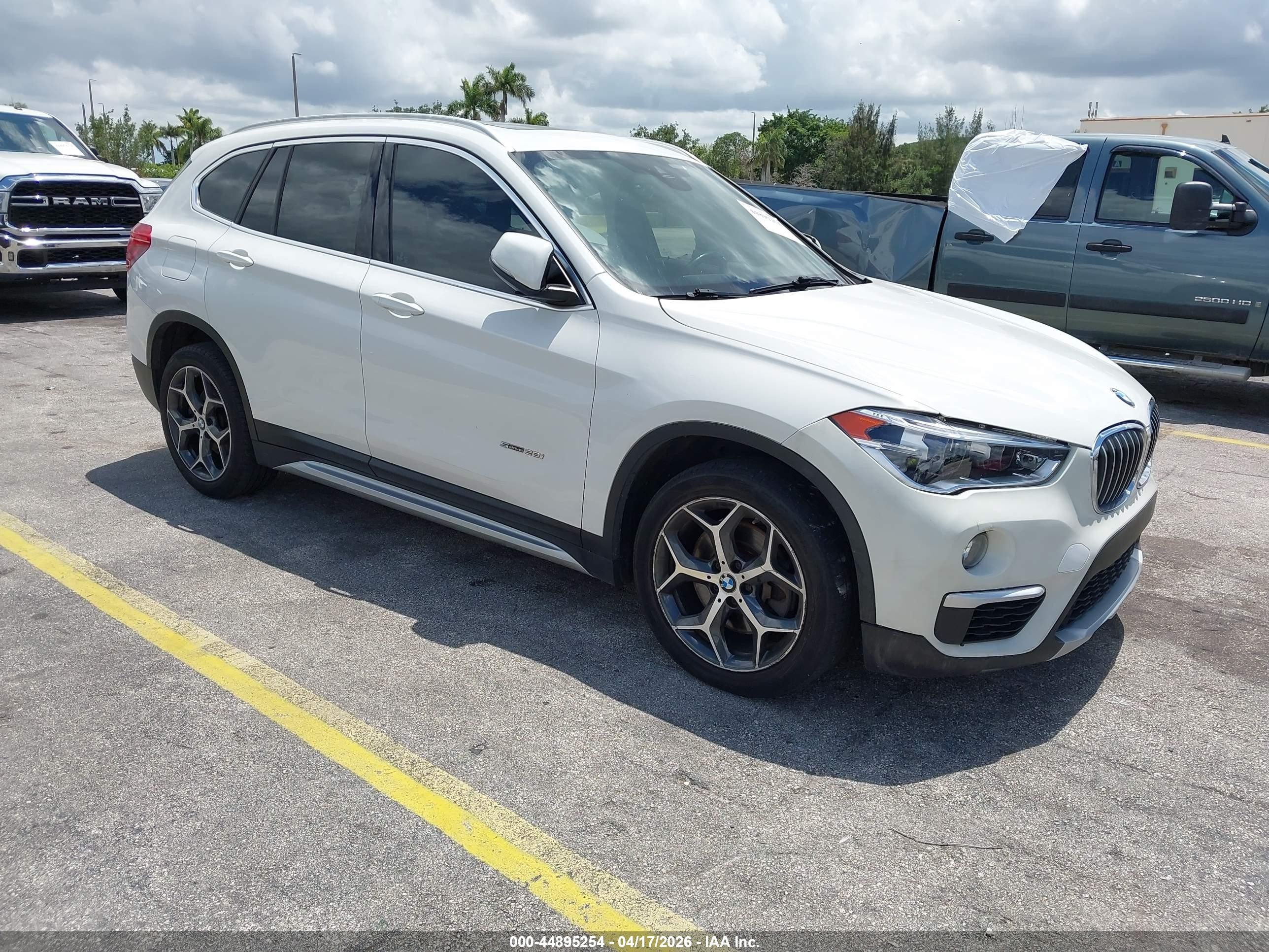 2018 BMW X1 sDrive28i, VIN WBXHU7C30J5L05334 — Stripped