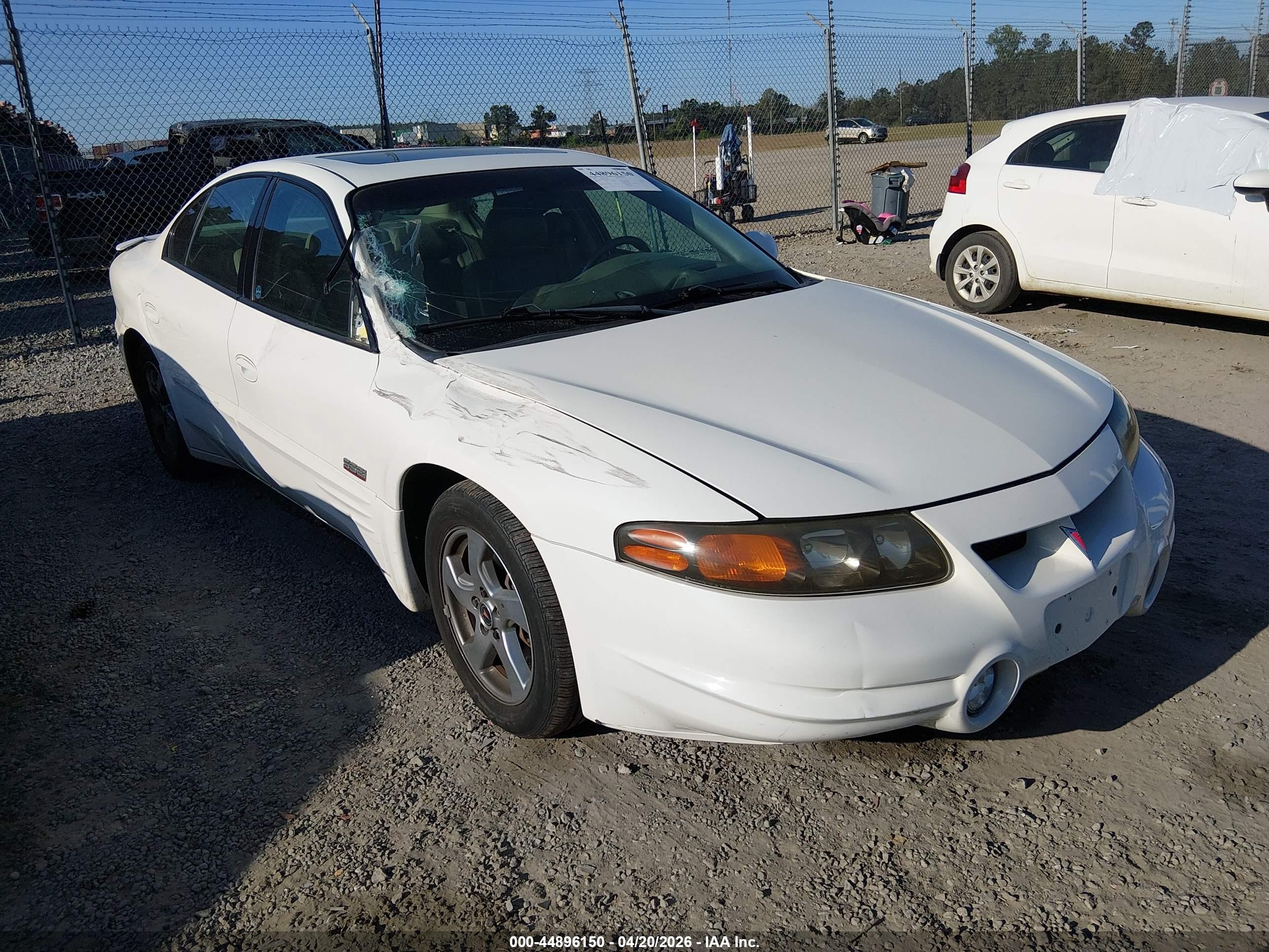 2003 Pontiac Bonneville SSEi, VIN 1G2HZ541034188531 — Rear end