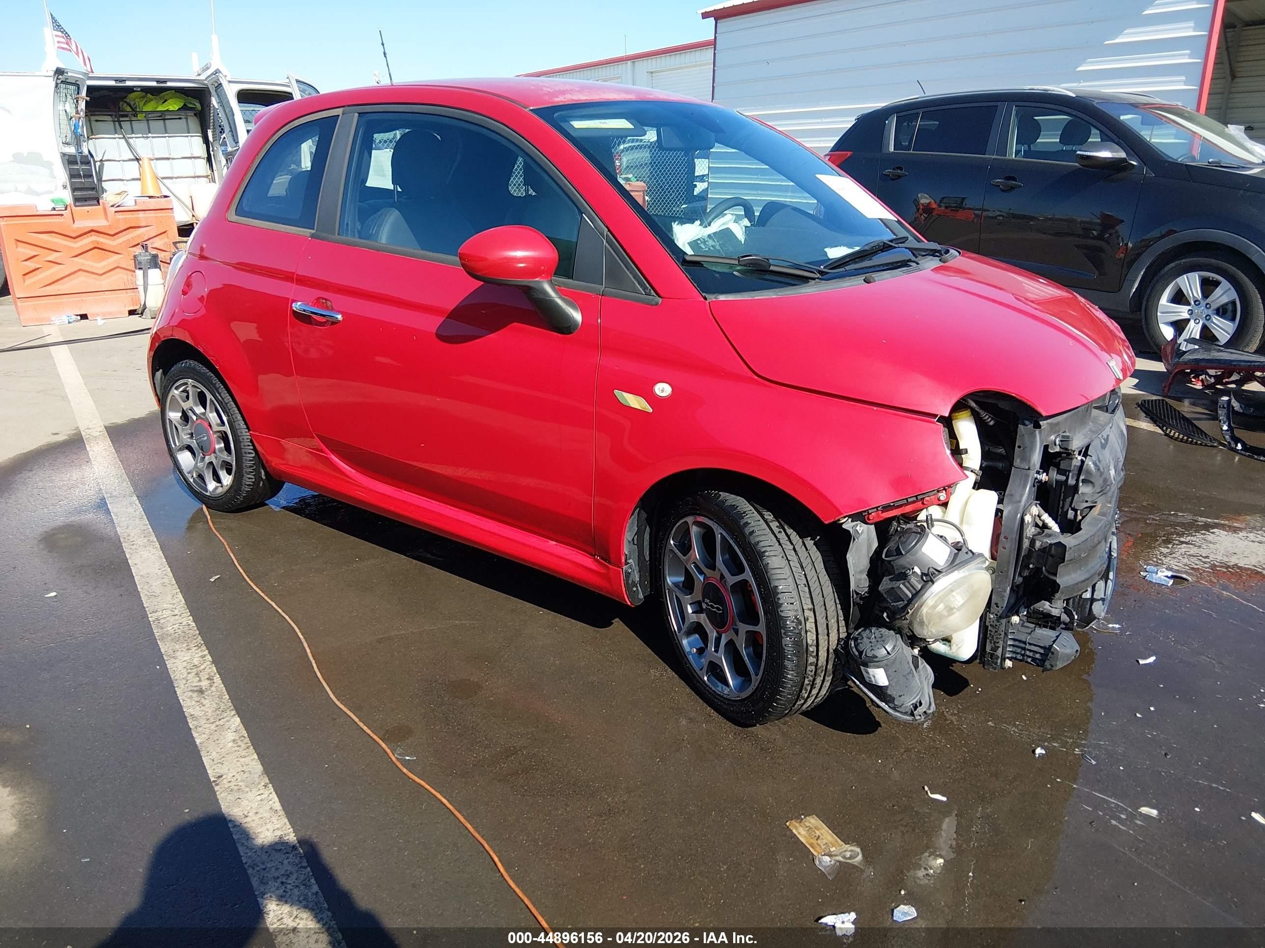 2013 FIAT 500 Sport, VIN 3C3CFFBR2DT539145 — Front end