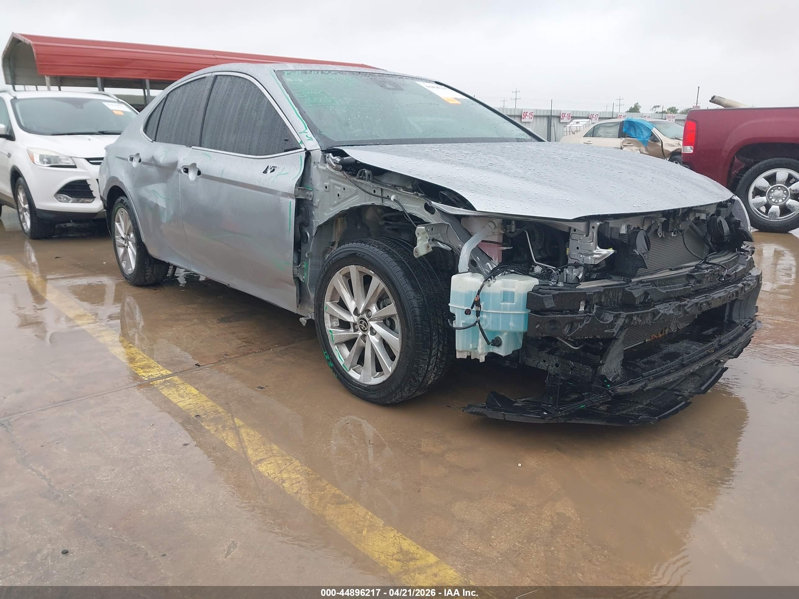 2023 Toyota Camry LE, VIN 4T1C11AK4PU809595 — Front end