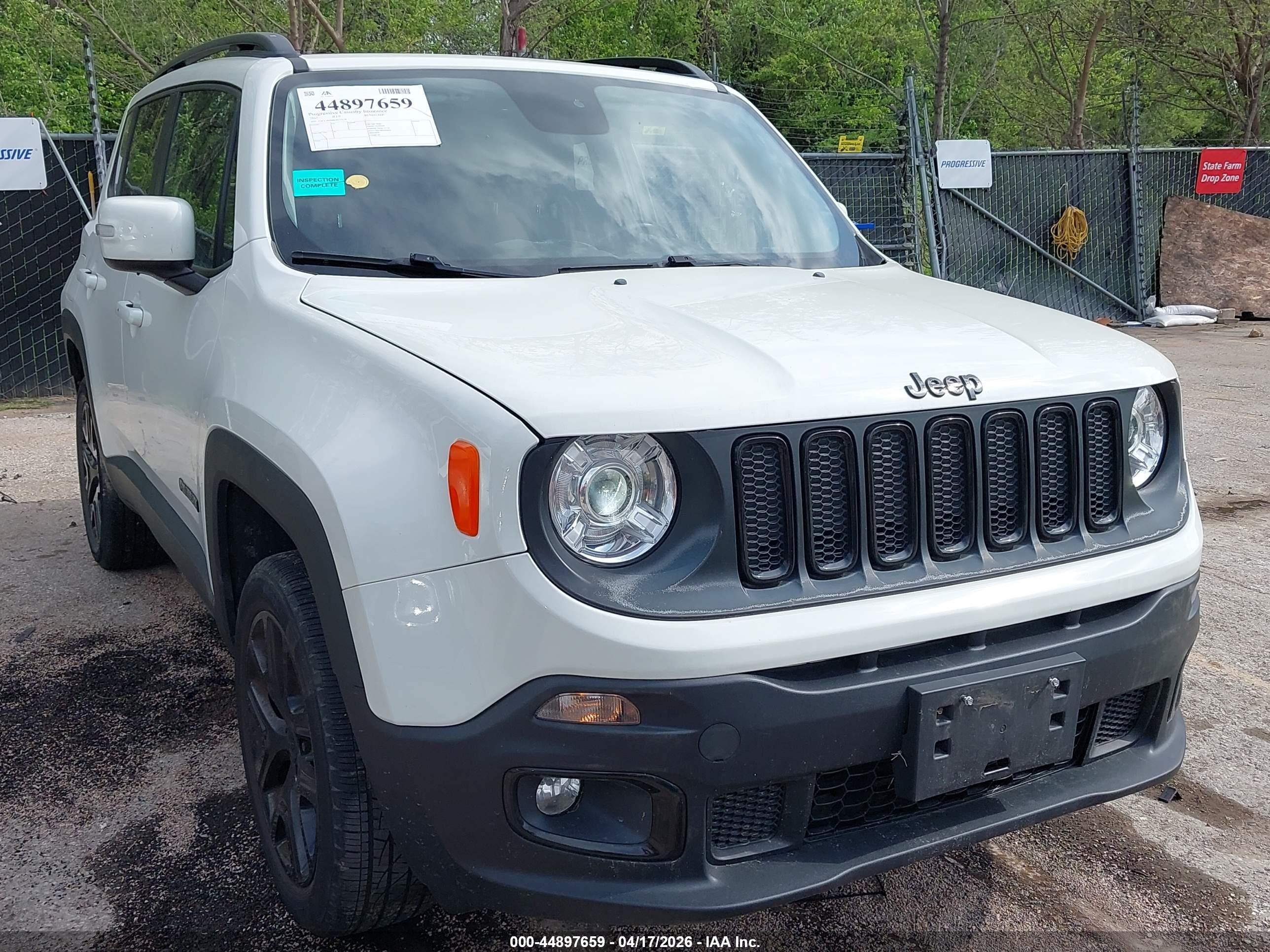 2017 Jeep Renegade Latitude, VIN ZACCJBBB8HPF53179 — Fresh water flood