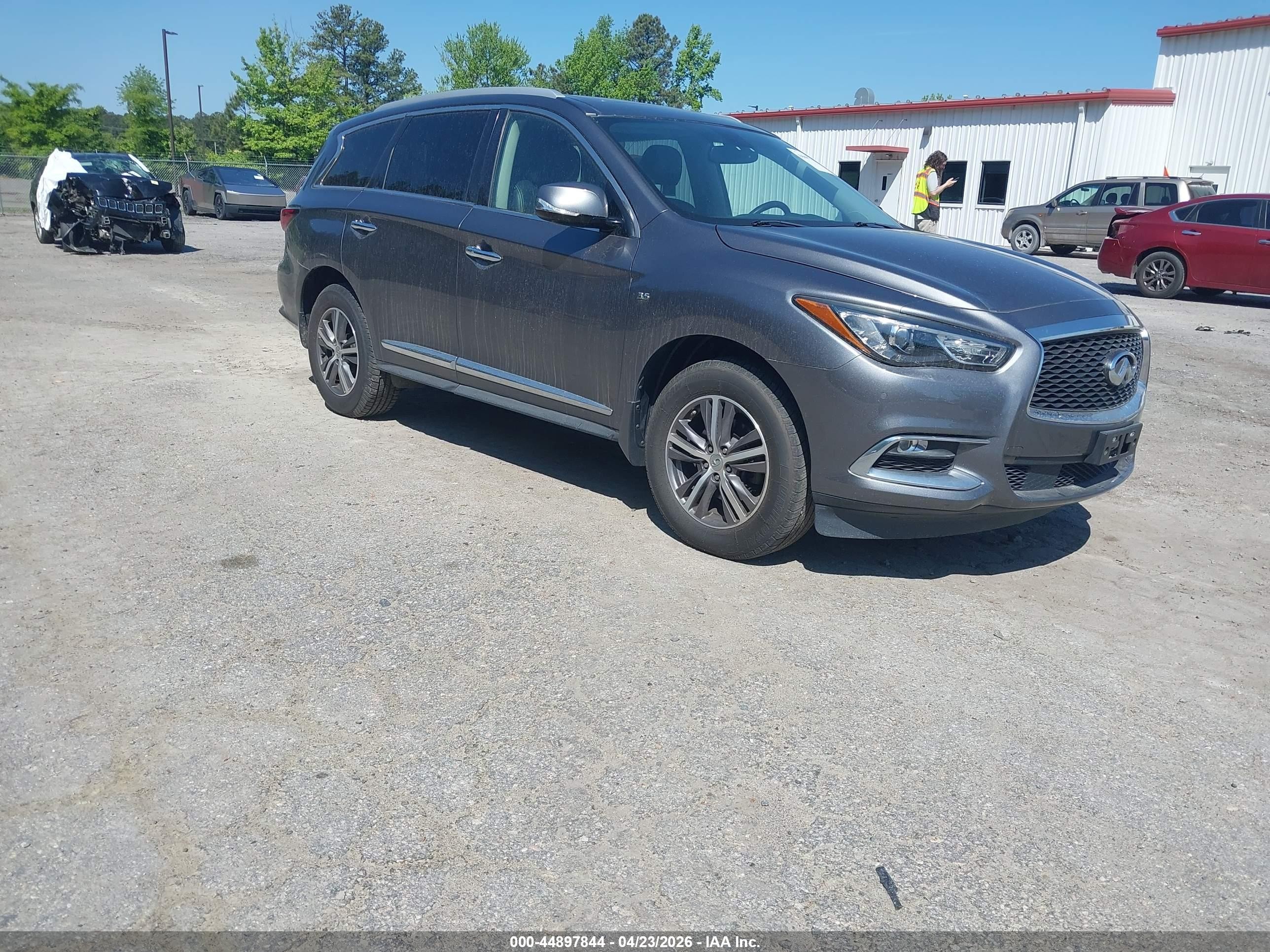 2017 Infiniti QX60, VIN 5N1DL0MM0HC555249 — Repossession