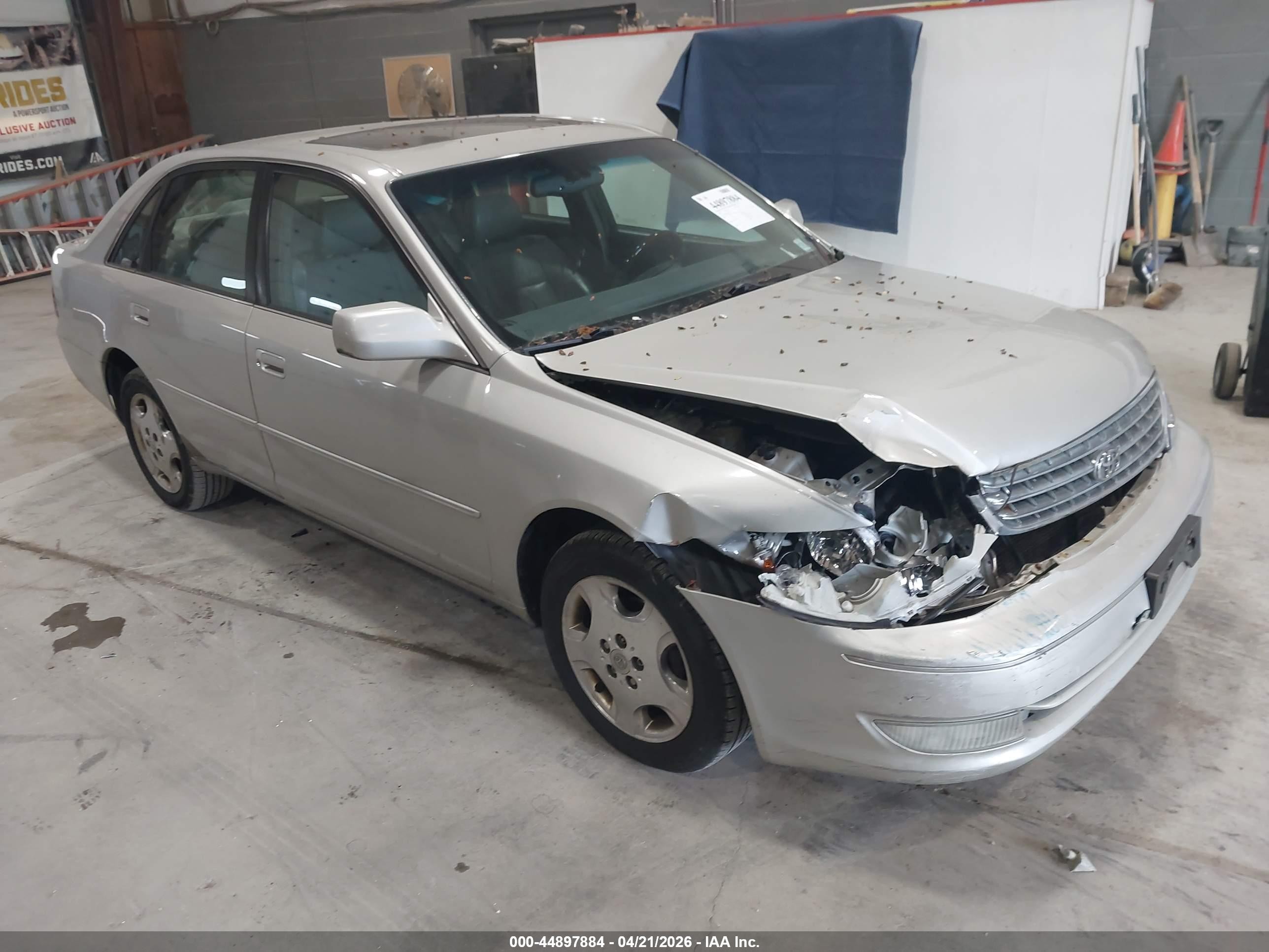 2004 Toyota Avalon XLS, VIN 4T1BF28B24U386102 — Normal wear