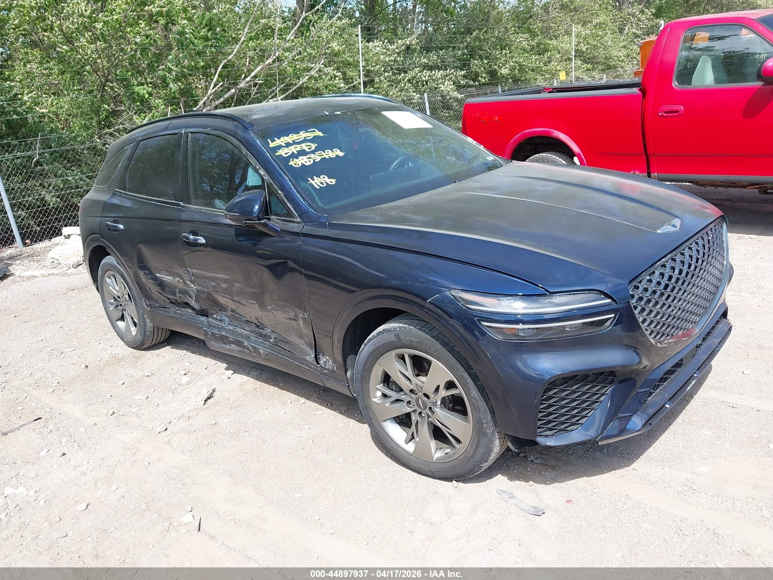 2022 Genesis GV70 Sport, VIN KMUMCDTC7NU033788 — Side