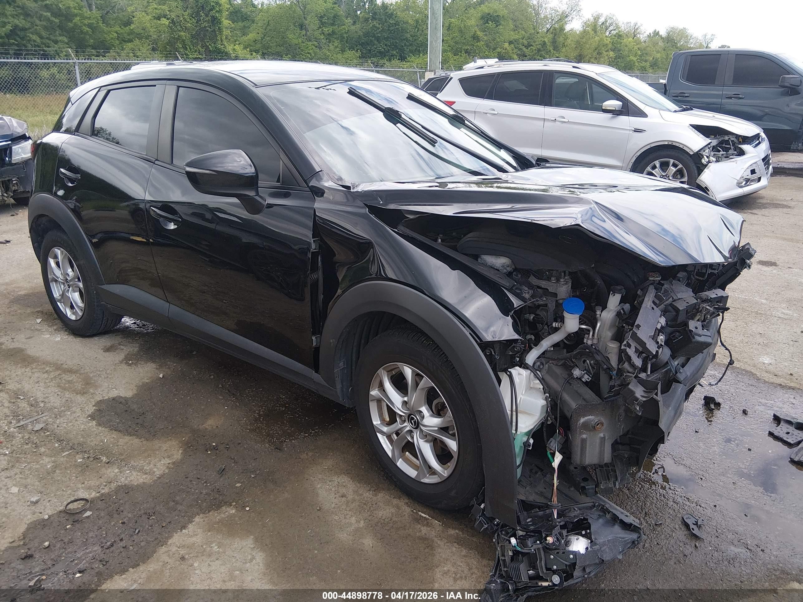 2019 Mazda CX-3 Sport, VIN JM1DKFB73K0450995 — Front end