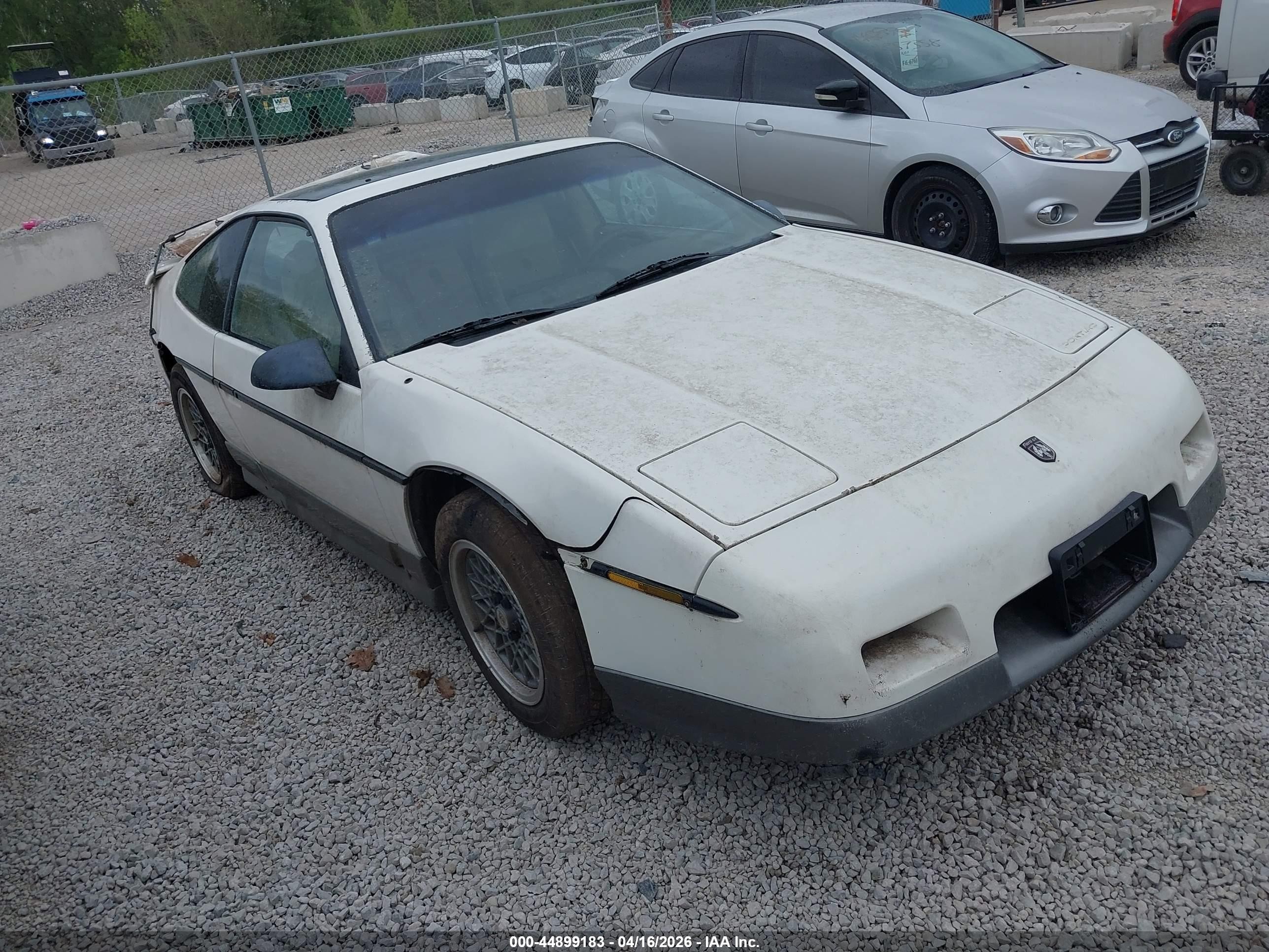 1987 Pontiac Fiero GT, VIN 1G2PG1199HP239468 — Normal wear
