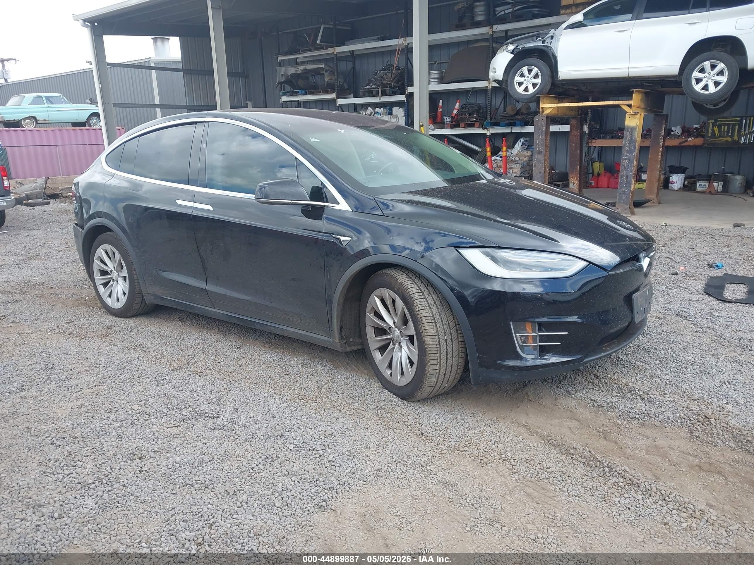 2017 Tesla Model X 90D, VIN 5YJXCBE20HF047697 — Rear end