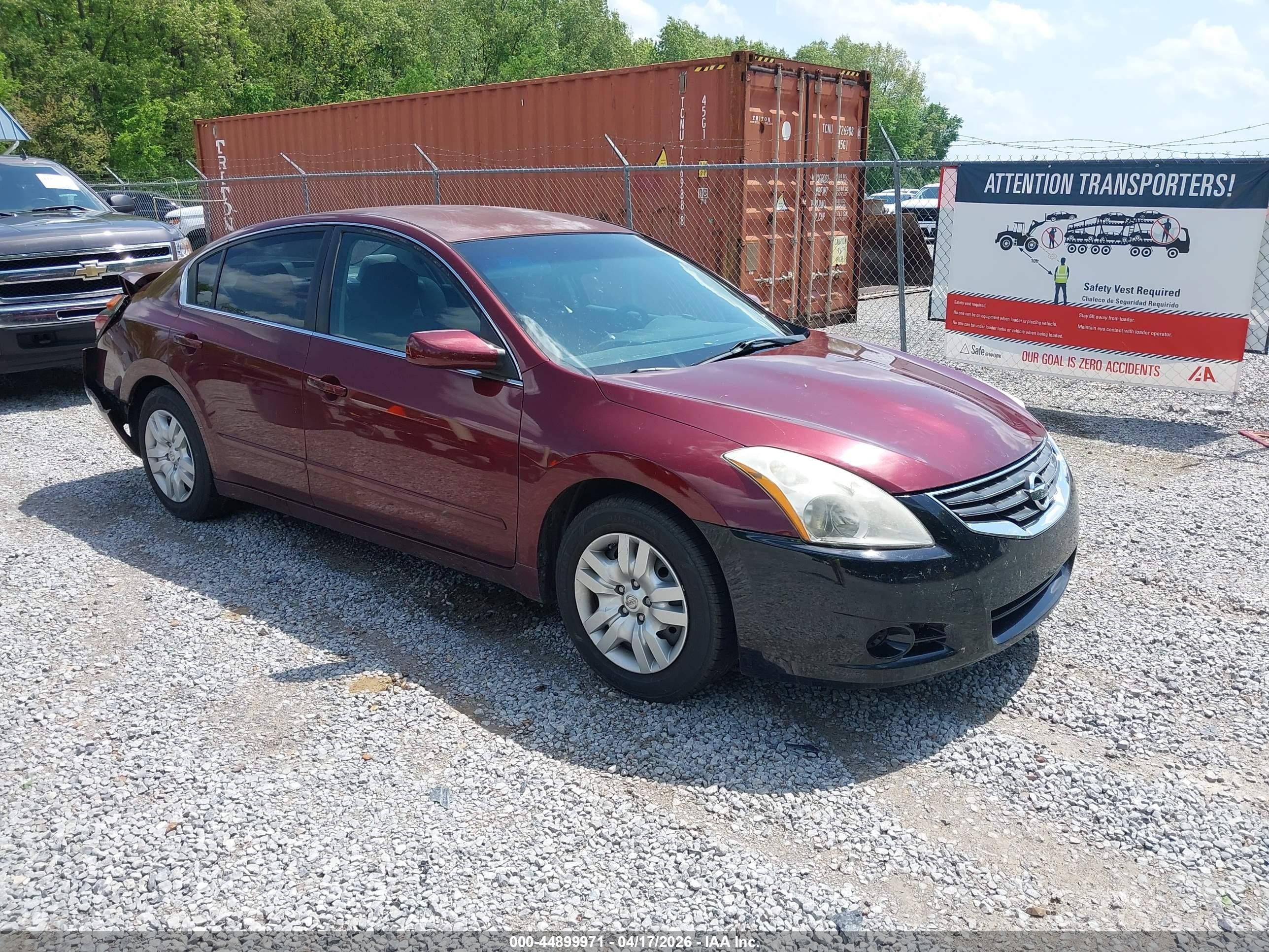 2012 Nissan Altima S, VIN 1N4AL2AP2CC197037 — Rear end