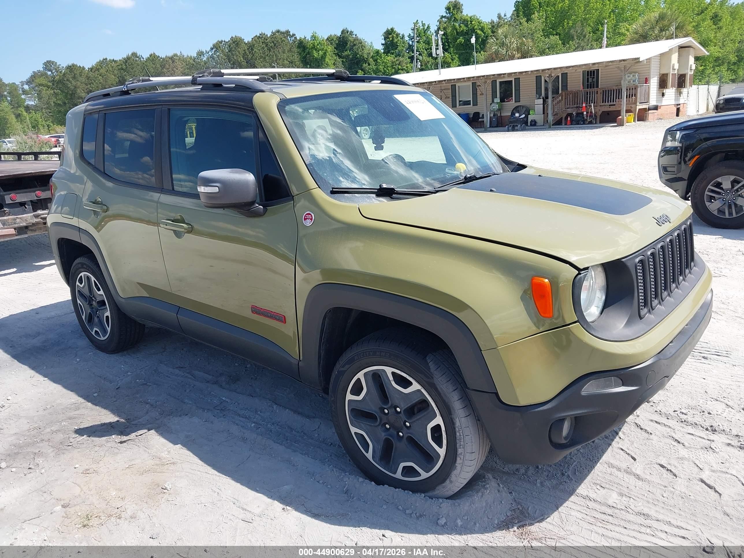 2015 Jeep Renegade Trailhawk, VIN ZACCJBCT0FPB56955 — Stripped