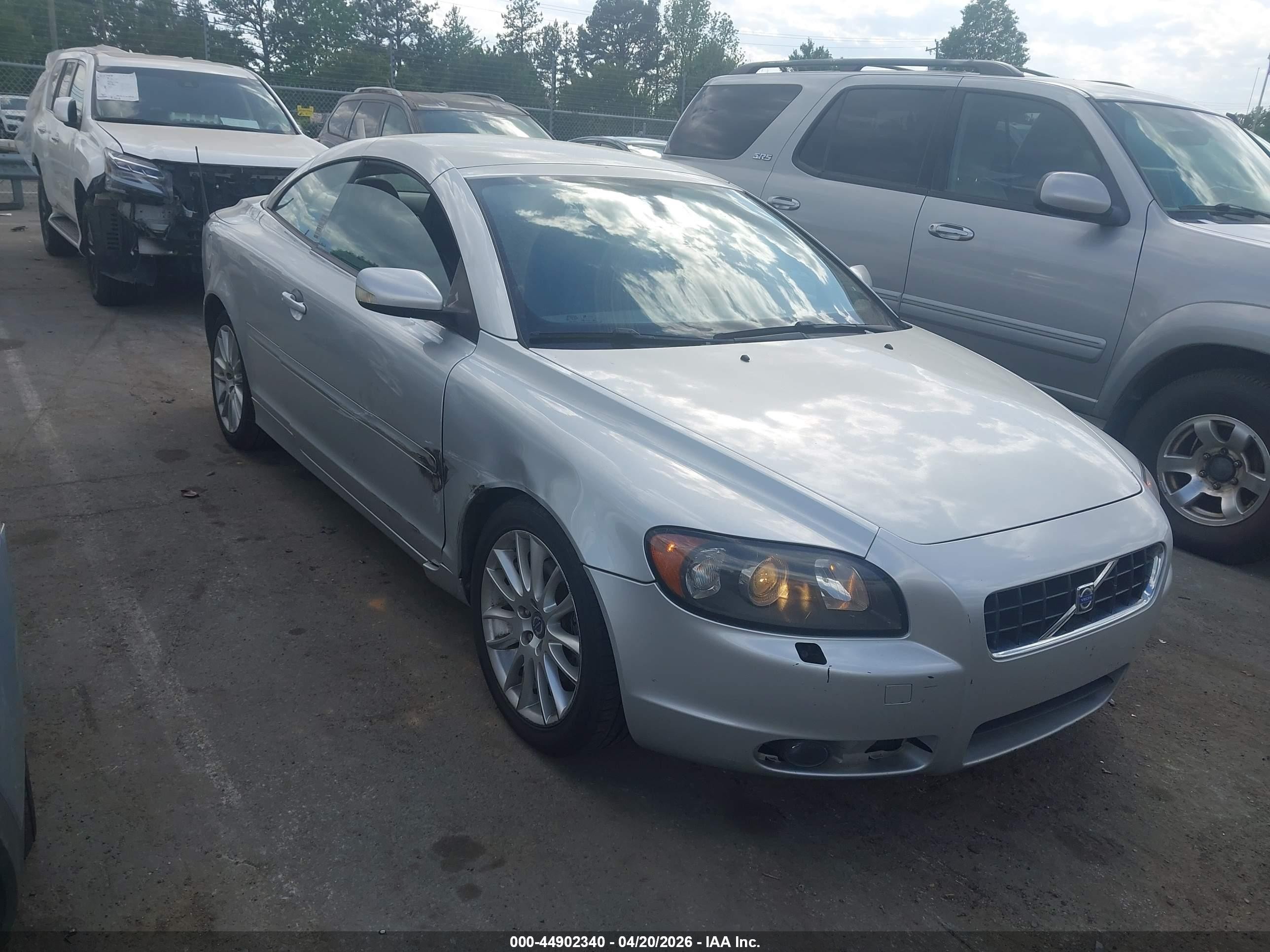 2007 Volvo C70, VIN YV1MC68277J014820 — Бок