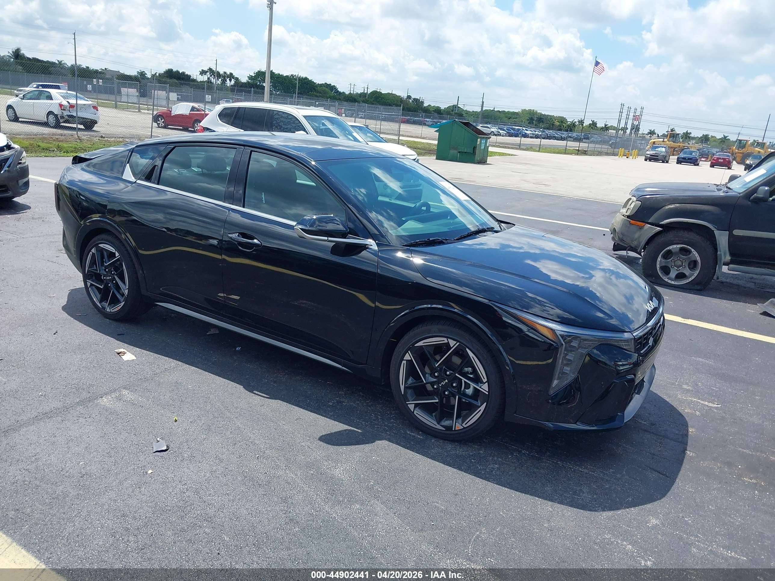 2026 Kia K4 GT-Line, VIN 3KPFW4DE9TE279529 — Rear end