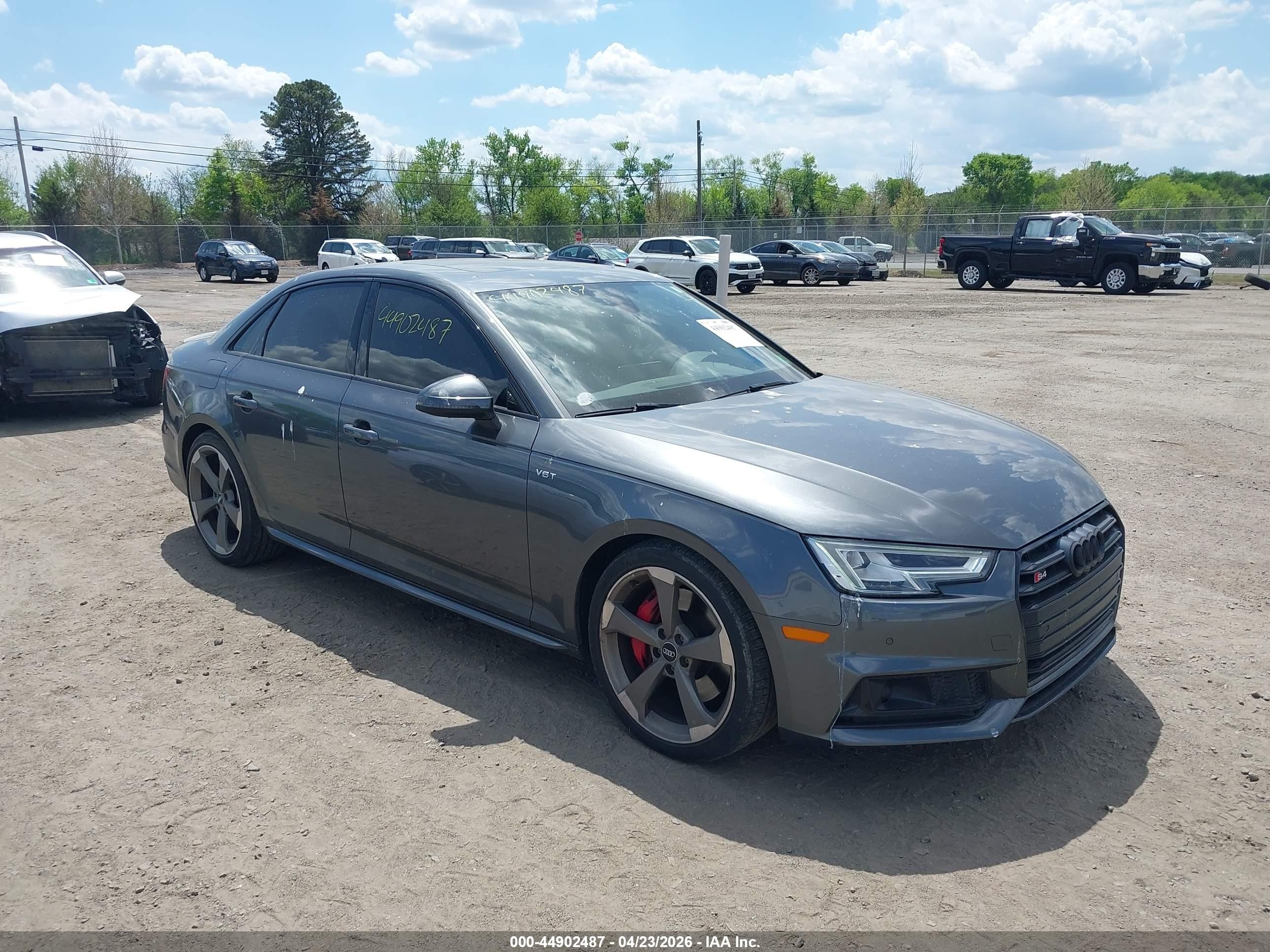 2018 Audi S4 Prestige, VIN WAUC4AF45JA119088 — Rear end