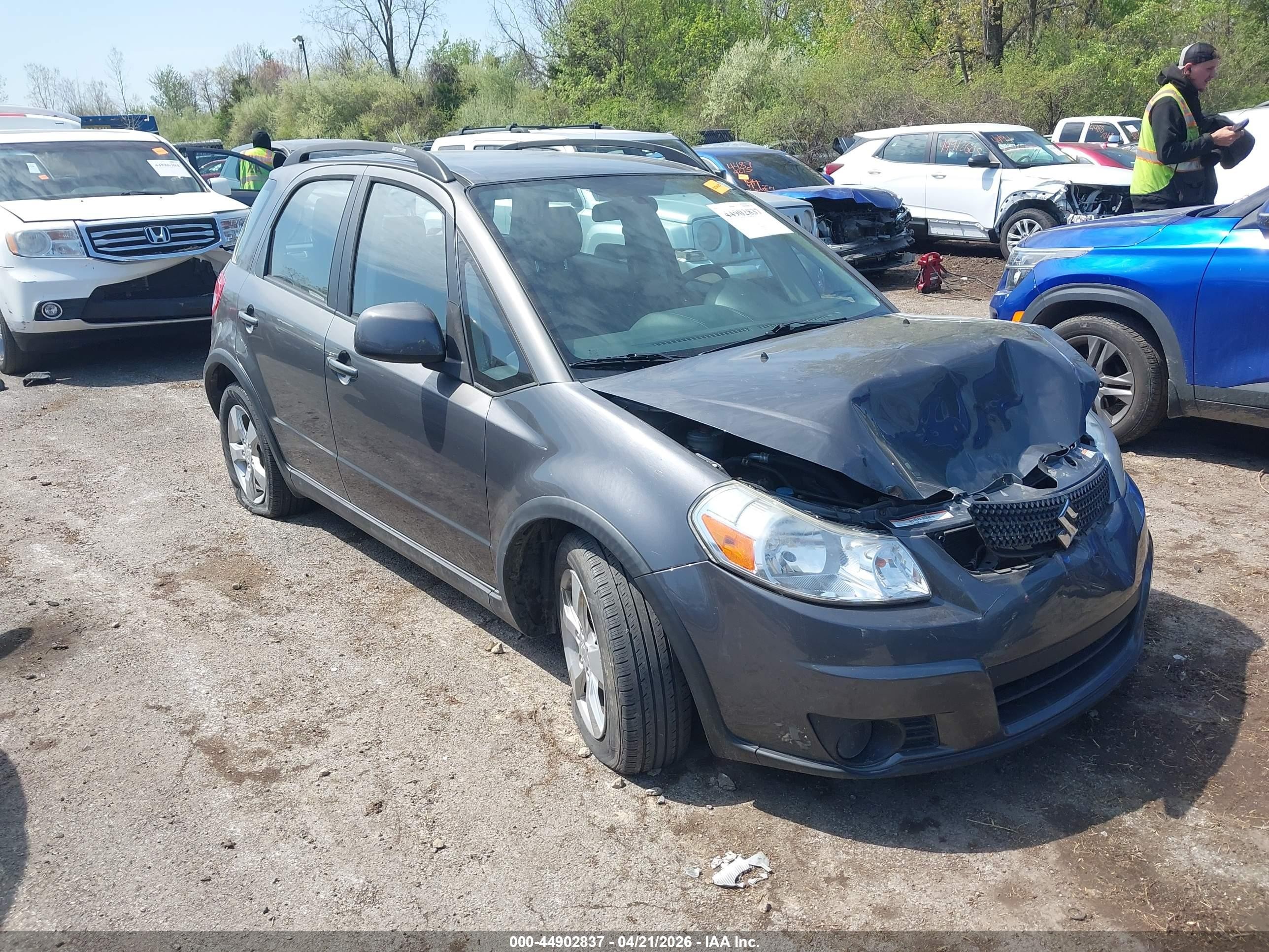 2012 Suzuki SX4 Crossover, VIN JS2YB5A31C6304576 — Front end