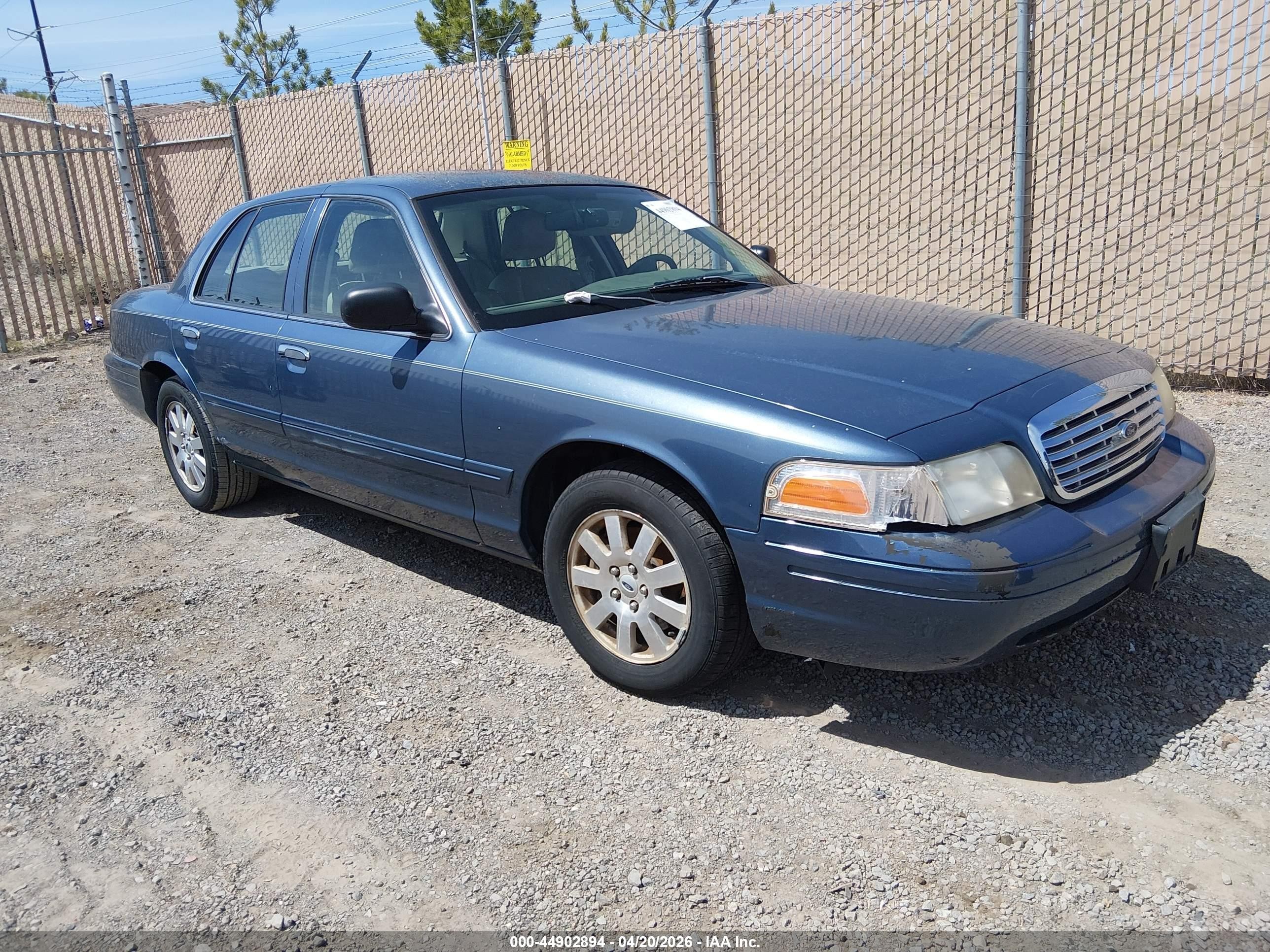 2008 Ford Crown Victoria LX, VIN 2FAFP74V88X127781 — Normal wear