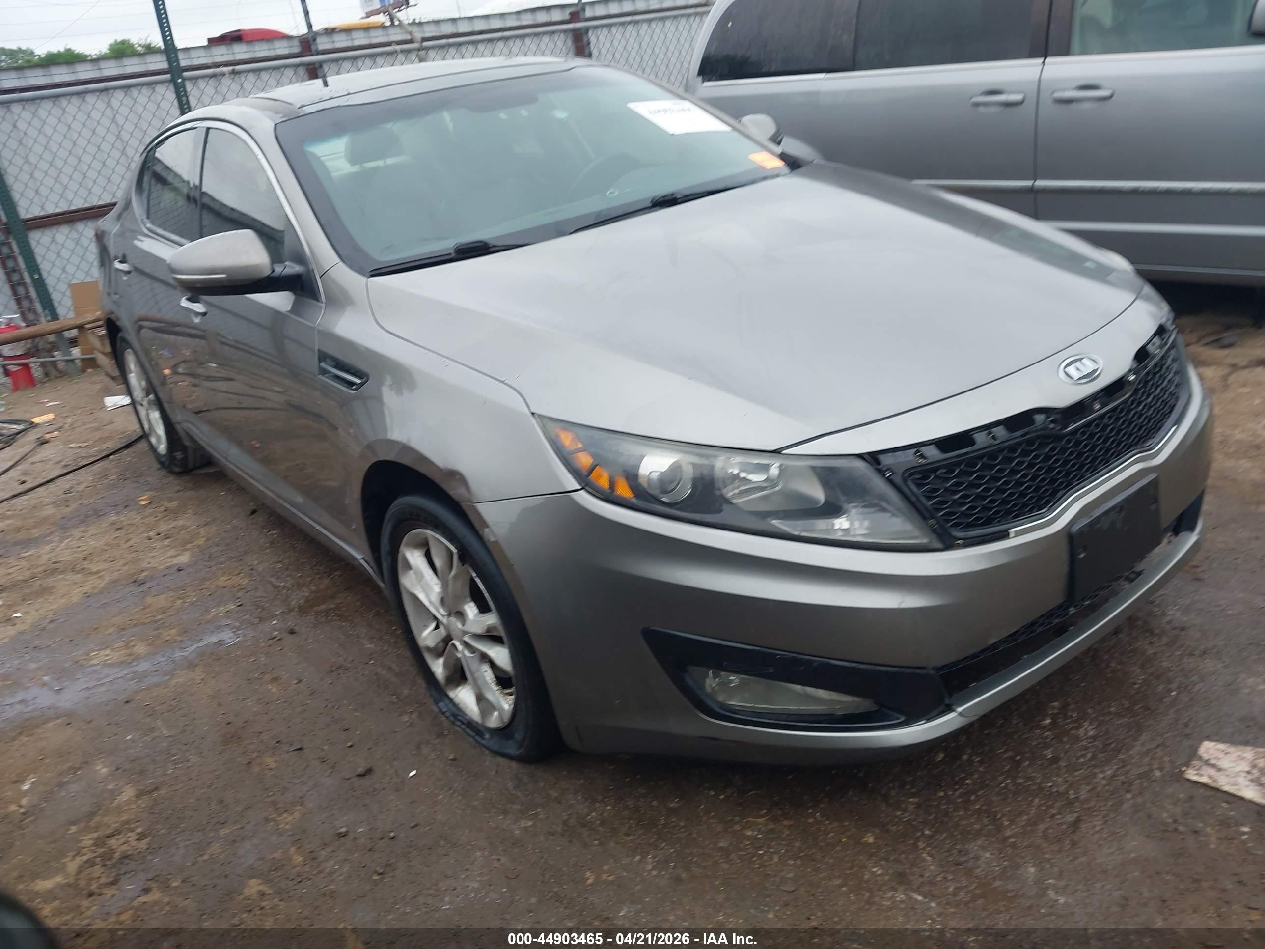 2012 Kia Optima EX, VIN 5XXGN4A7XCG012808 — Rear end