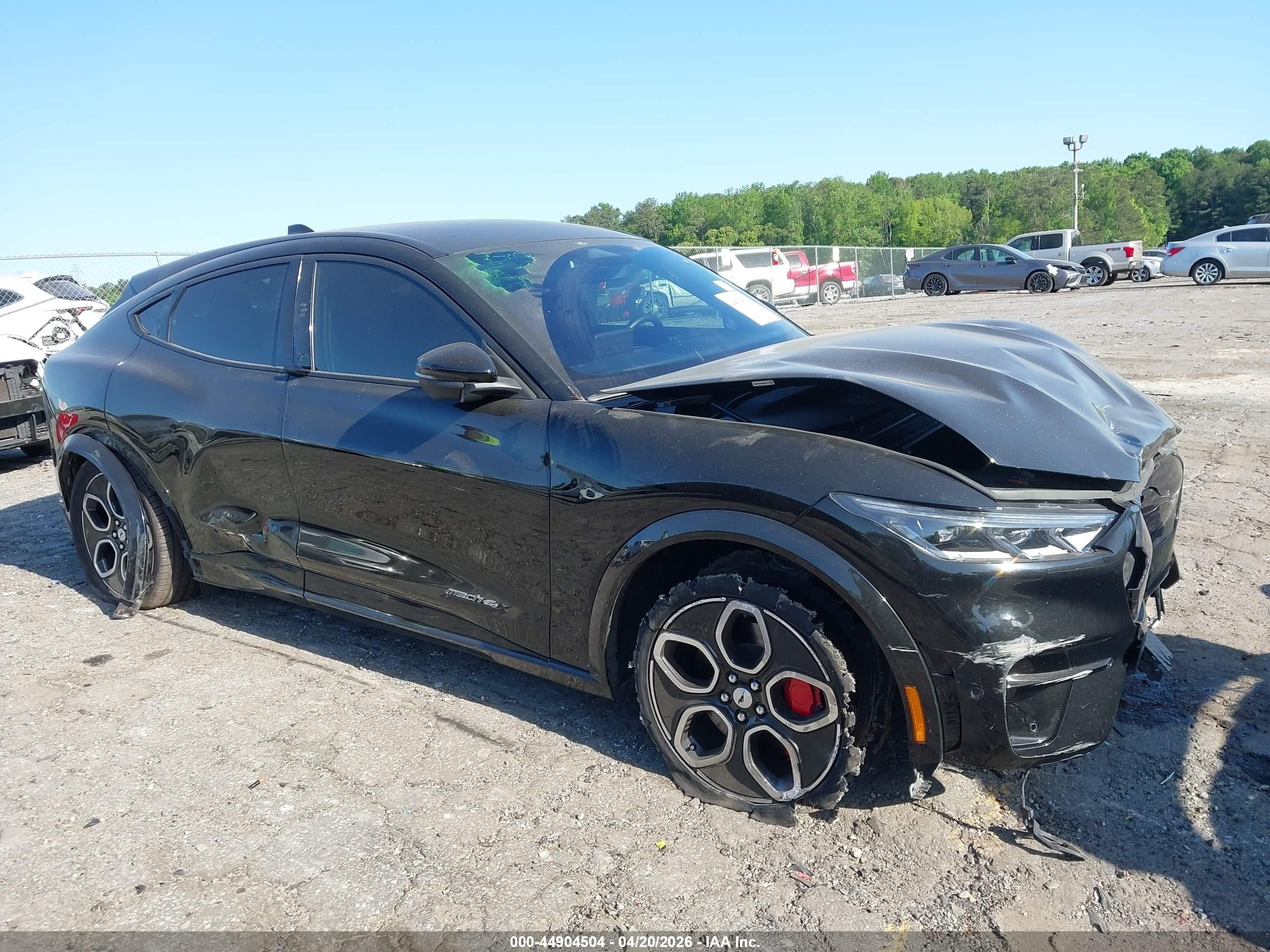 2022 Ford Mustang Mach-E GT, VIN 3FMTK4SE4NMA15141 — Front end