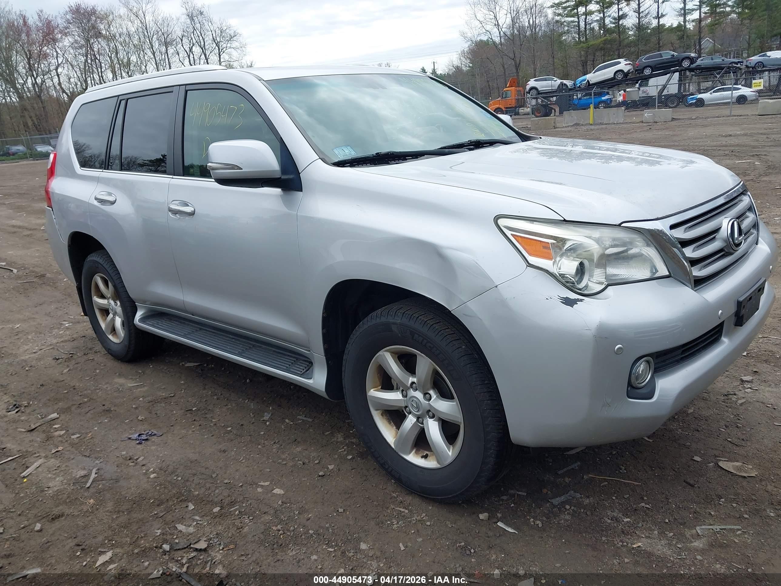 2011 Lexus GX 460, VIN JTJBM7FX8B5020445 — Normal wear