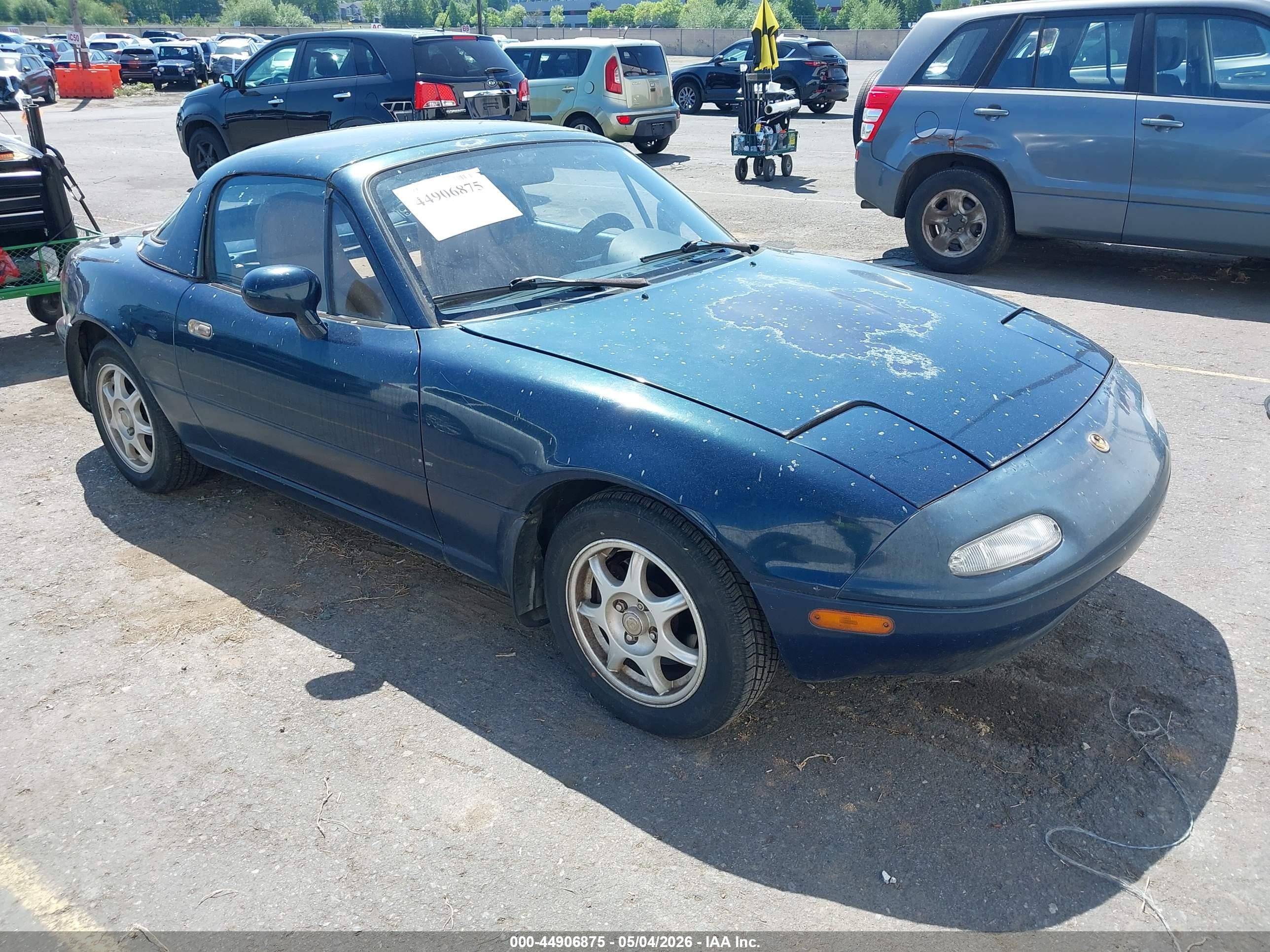 1995 Mazda MX-5 Miata, VIN JM1NA3533S0605530 — Rear end