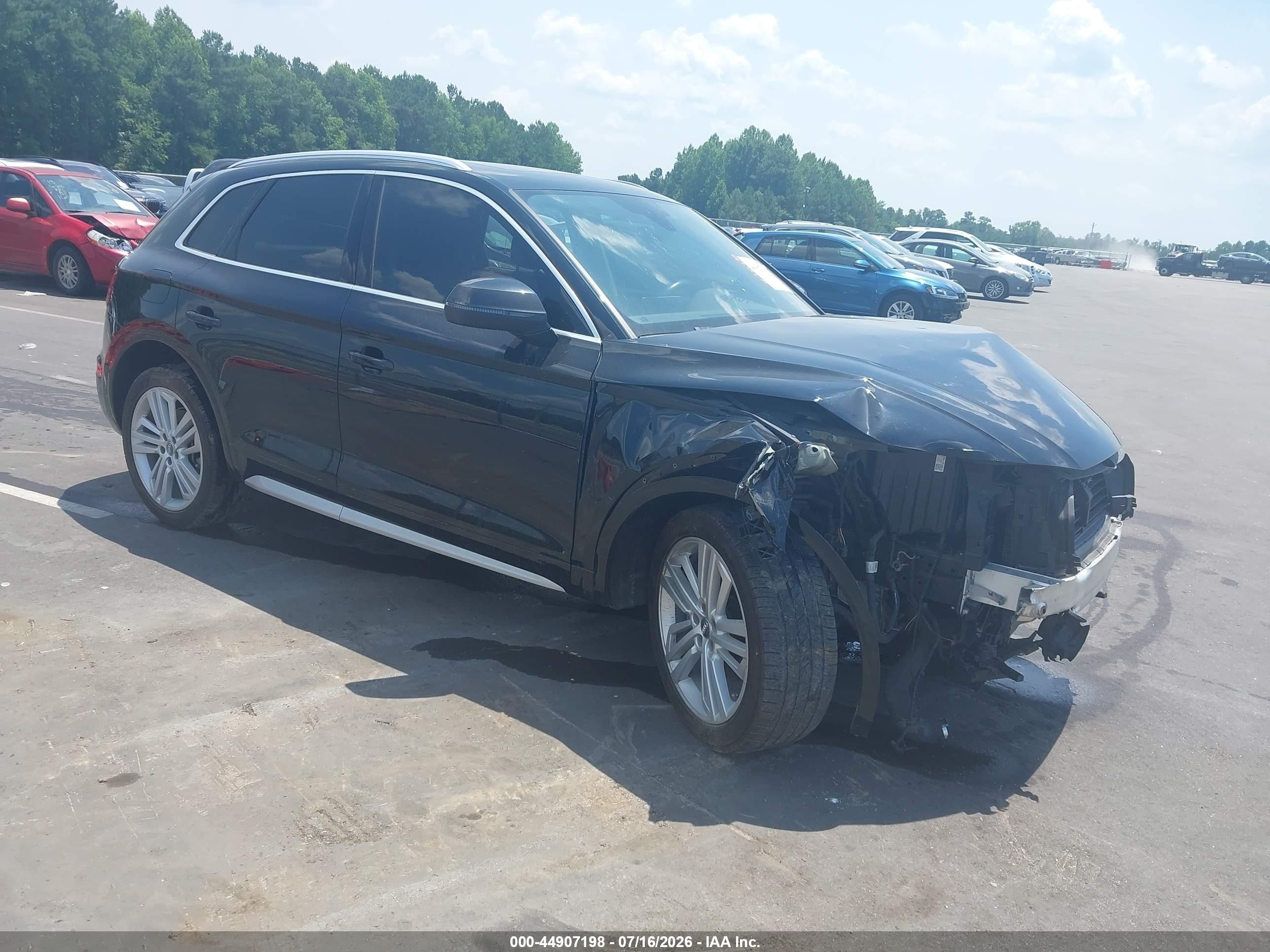 2018 Audi Q5 Prestige, VIN WA1CNAFY7J2154397 — Front end