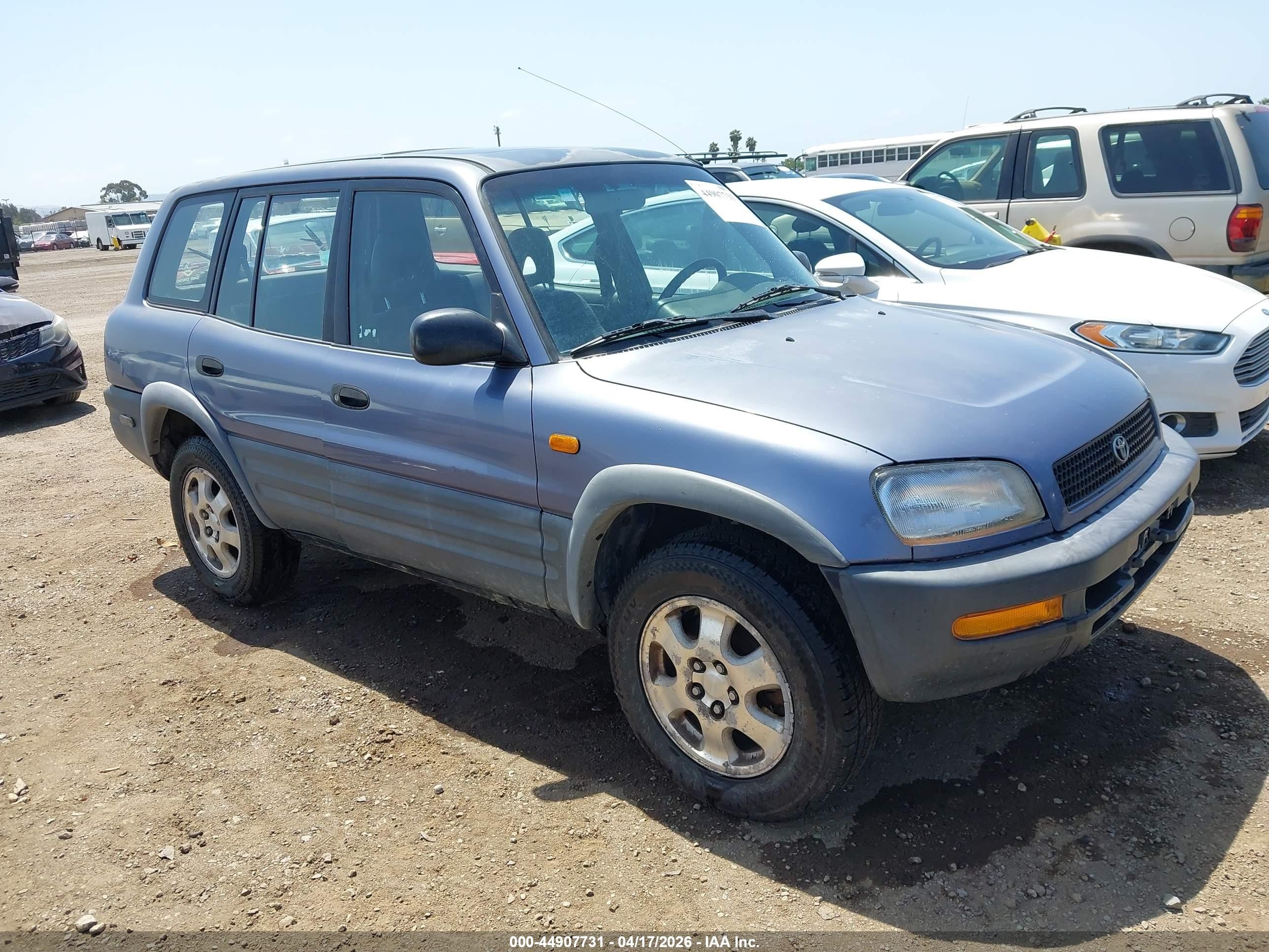 1997 Toyota RAV4, VIN JT3GP10V8V7021791 — Normal wear