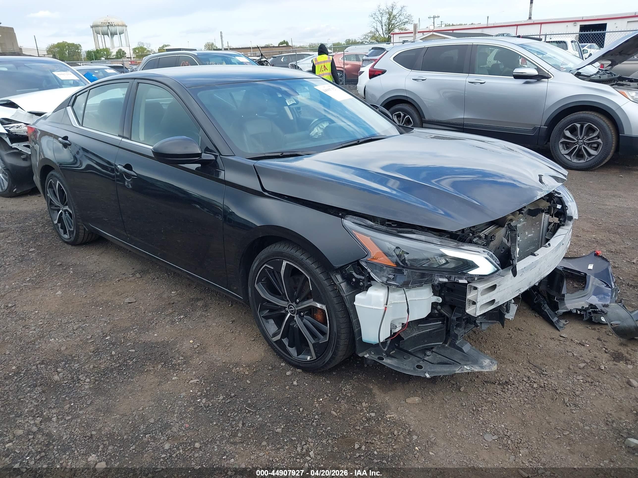 2024 Nissan Altima SR, VIN 1N4BL4CV8RN432050 — Front end
