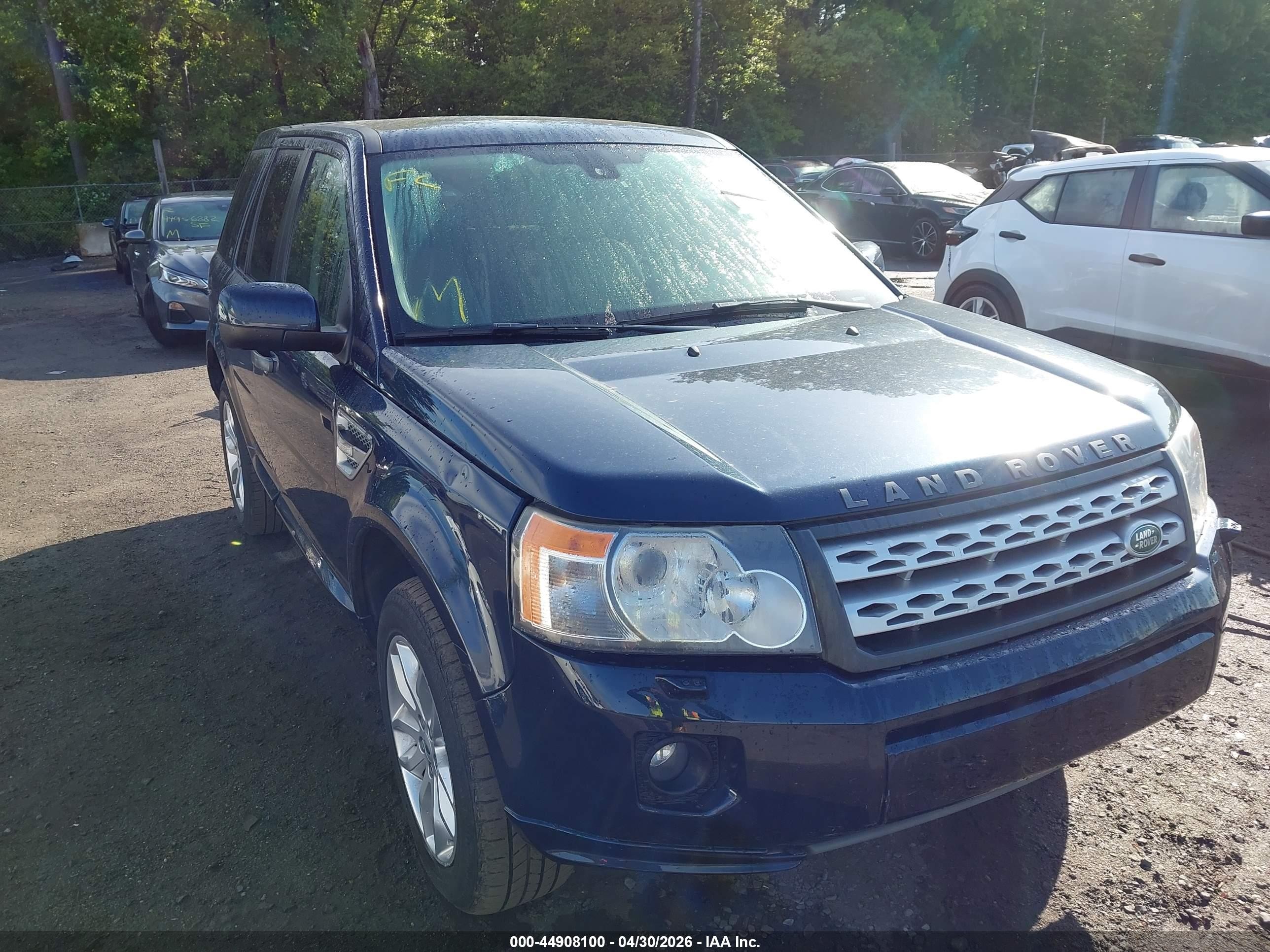 2011 Land Rover LR2 HSE, VIN SALFR2BN7BH245332 — Rear end