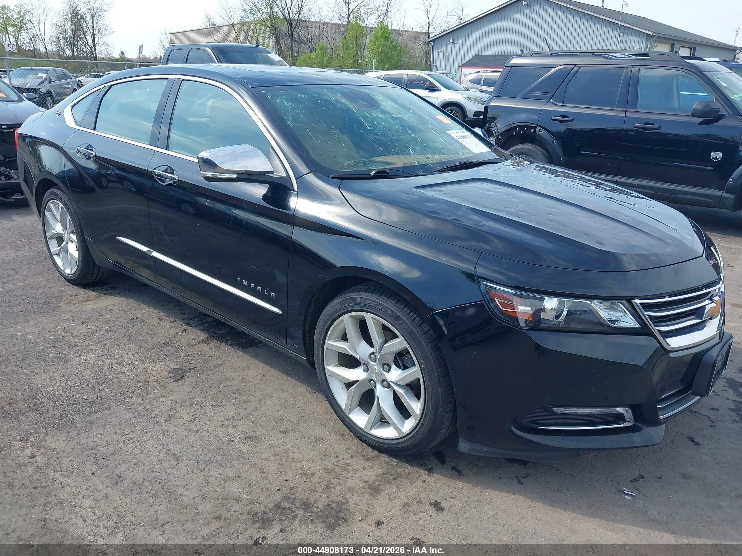 2015 Chevrolet Impala LTZ, VIN 2G1165S3XF9144573 — Град