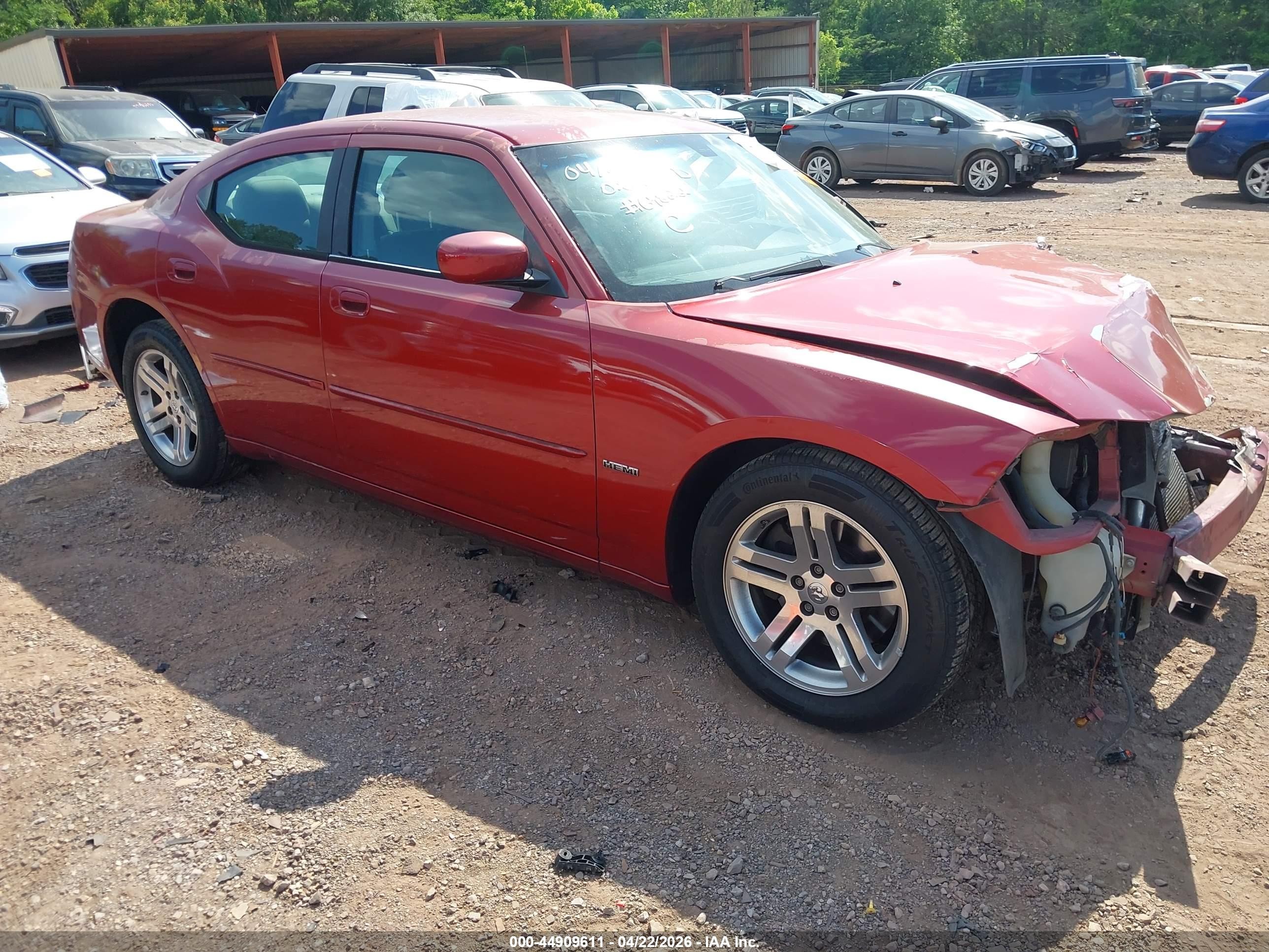 2006 Dodge Charger R/T, VIN 2B3KA53HX6H162017 — Front end