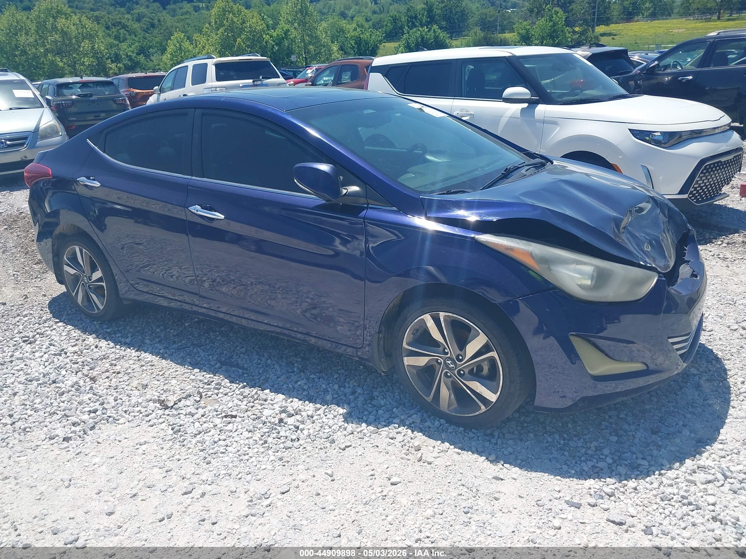 2014 Hyundai Elantra SE, VIN 5NPDH4AE6EH488019 — Front end