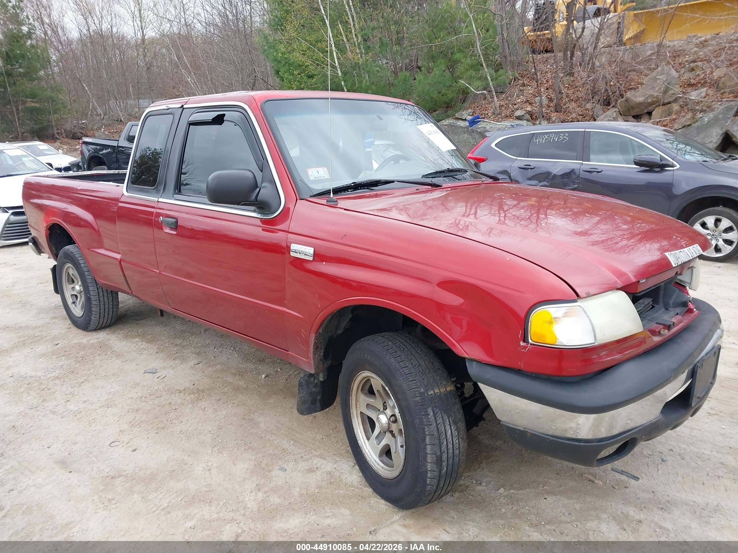 2000 Mazda B-Series SE, VIN 4F4YR16V0YTM21686 — Not stated