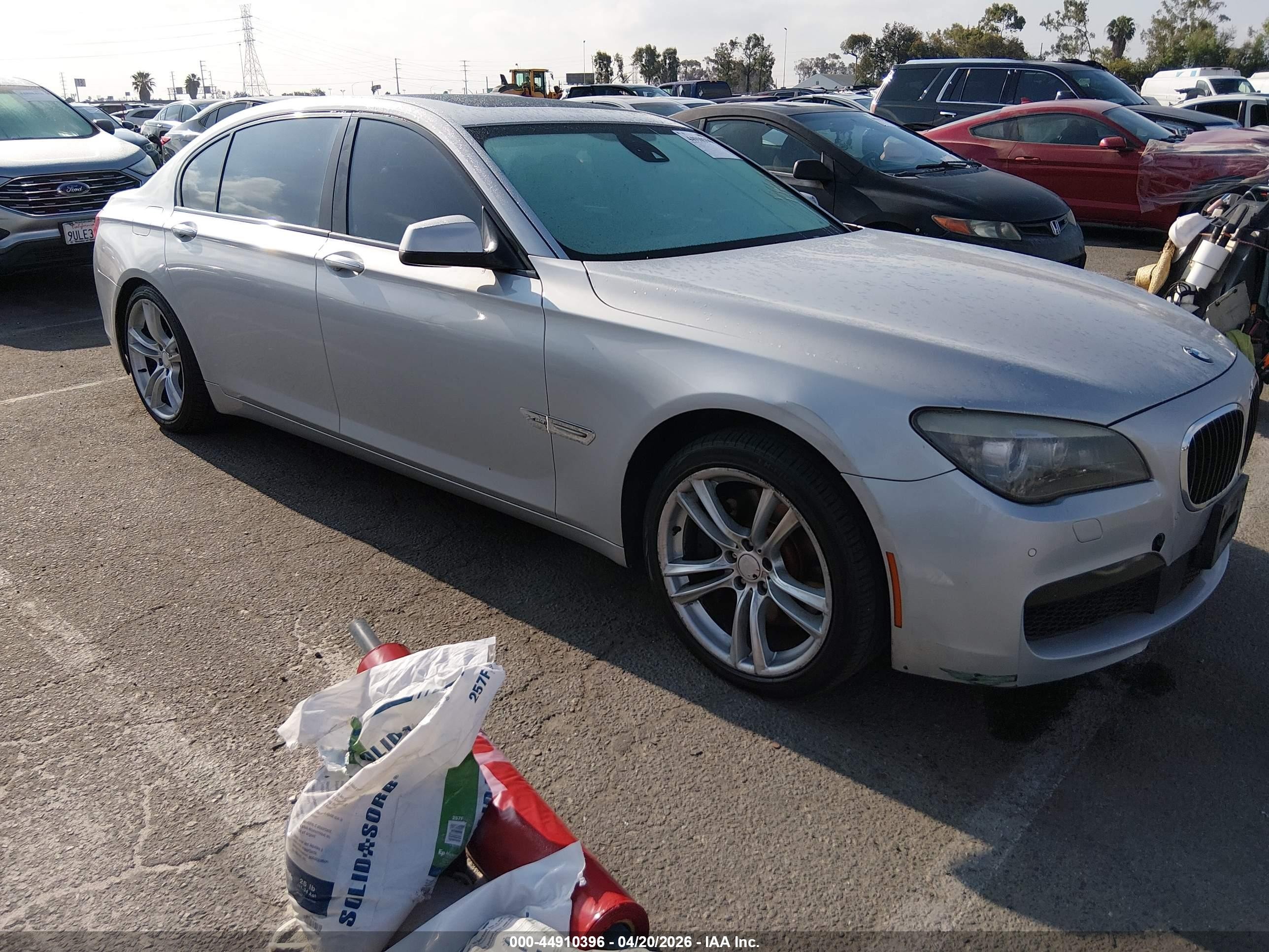 2011 BMW 7 Series 750Li xDrive, VIN WBAKC8C57BC433612 — Rear end