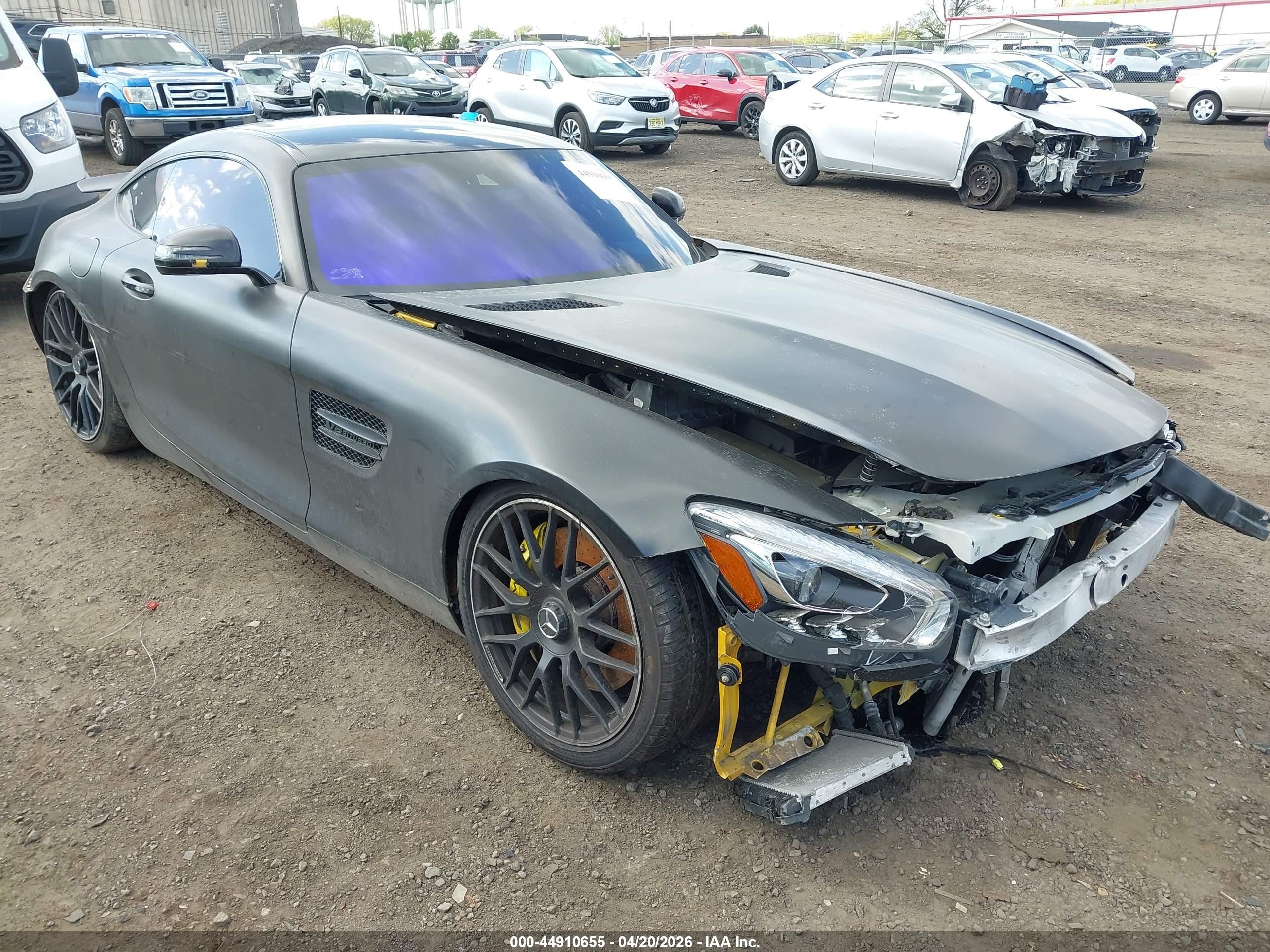 2017 Mercedes-Benz AMG GT AMG GT, VIN WDDYJ7HA4HA012119 — Front end