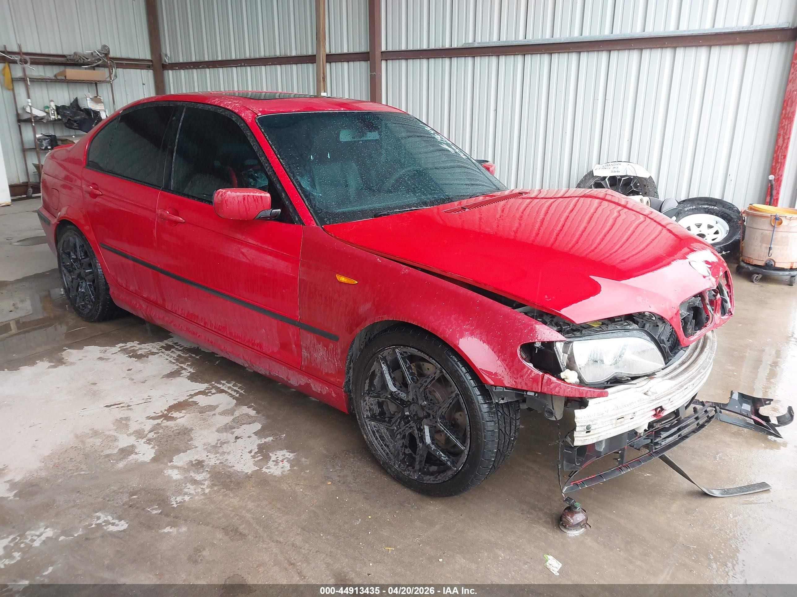 2004 BMW 3 Series 330i, VIN WBAEV53484KM37514 — Front end