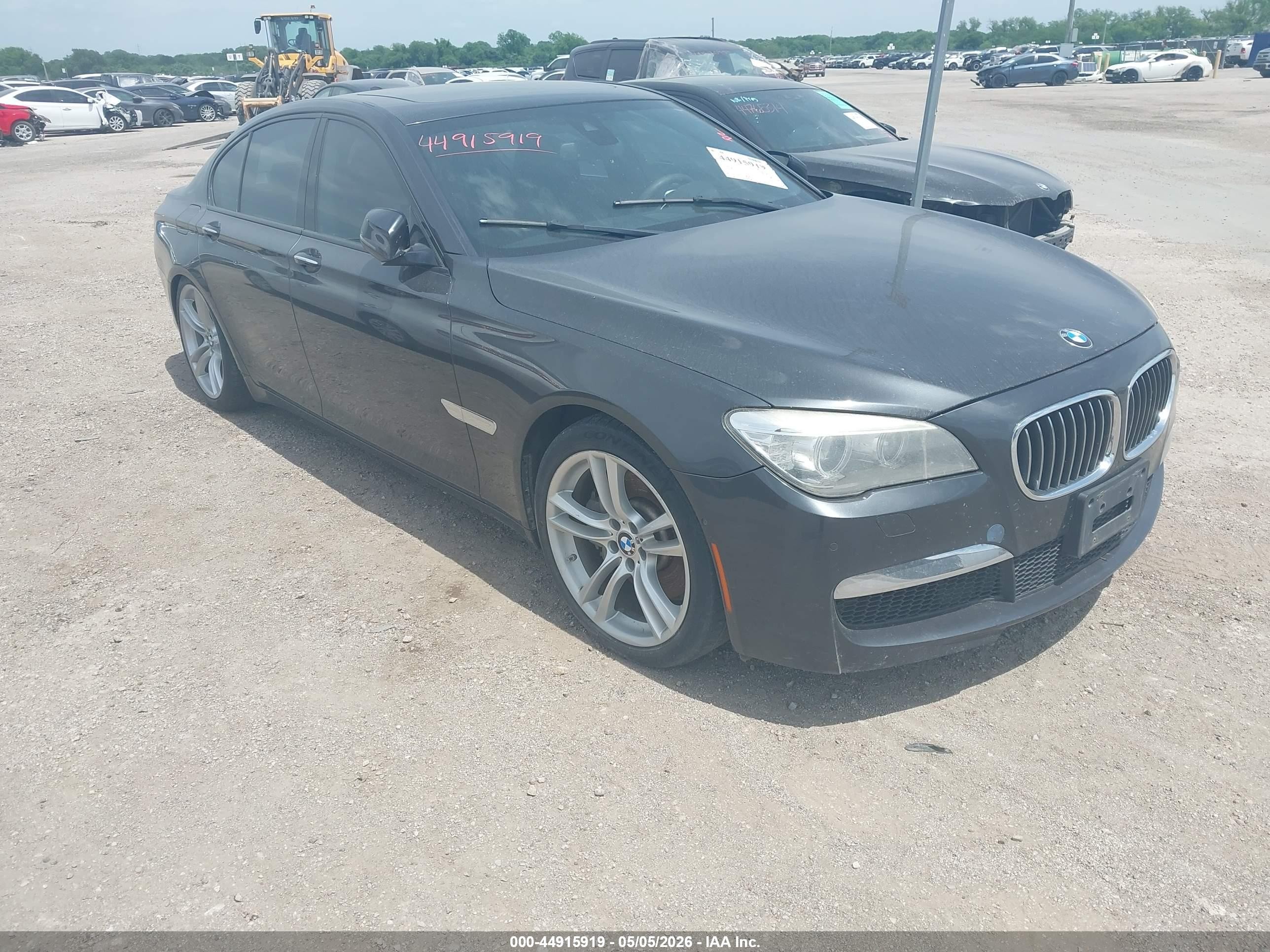 2013 BMW 7 Series 750i, VIN WBAYA8C52DD227546 — Normal wear