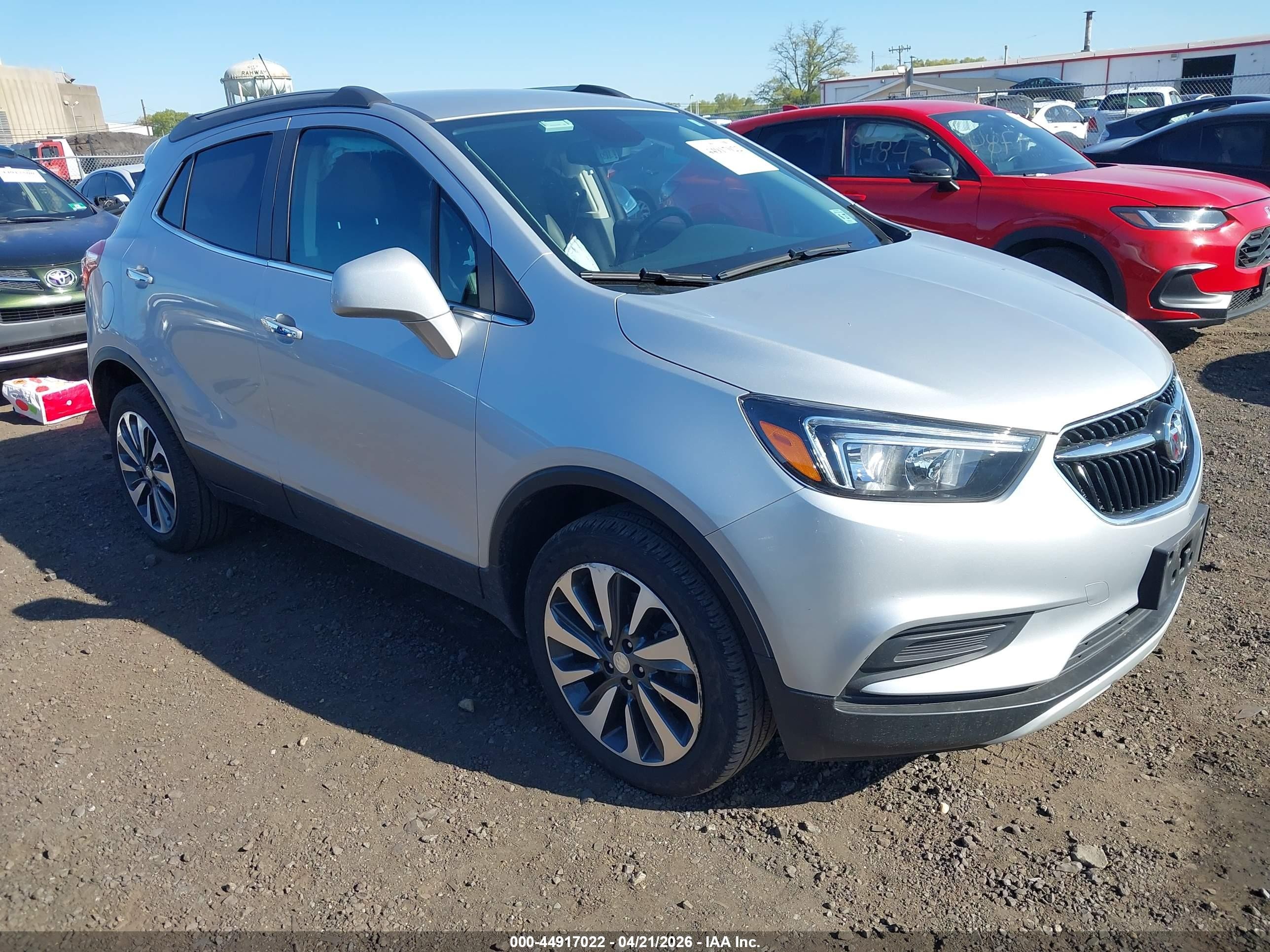 2022 Buick Encore Preferred, VIN KL4CJESMXNB564350 — Side