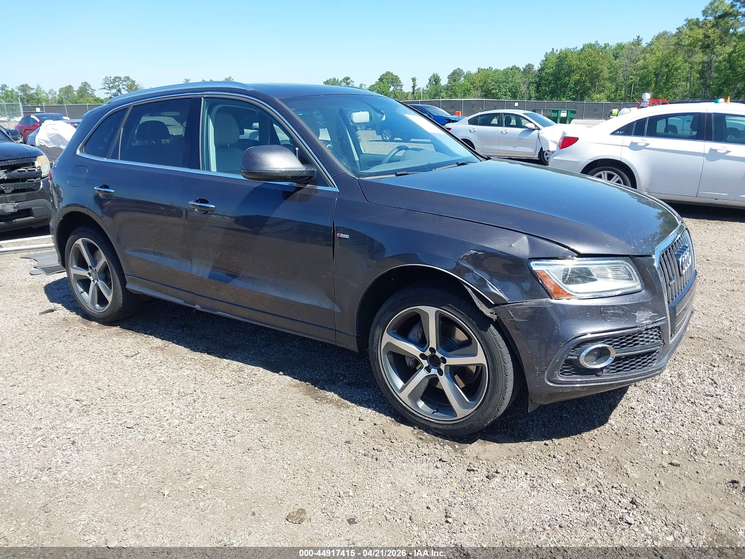 2016 Audi Q5 Premium Plus, VIN WA1D7AFP7GA057219 — Front end