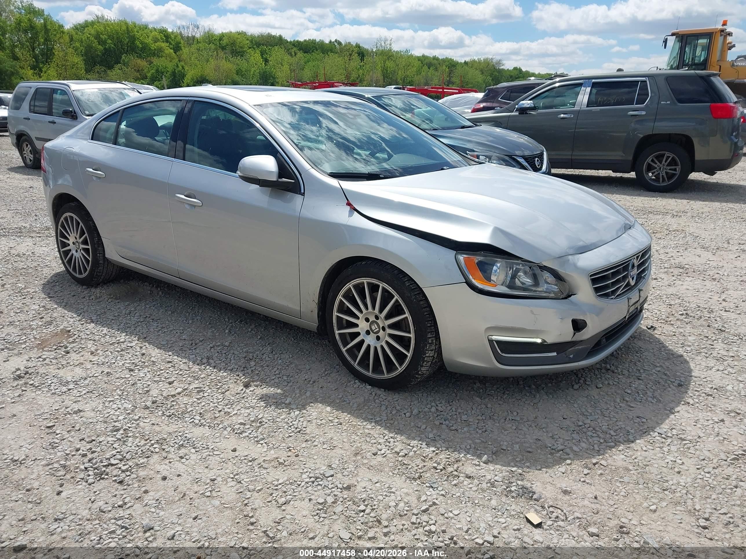 2016 Volvo S60 T5 Premier, VIN LYV612TK5GB100849 — Normal wear