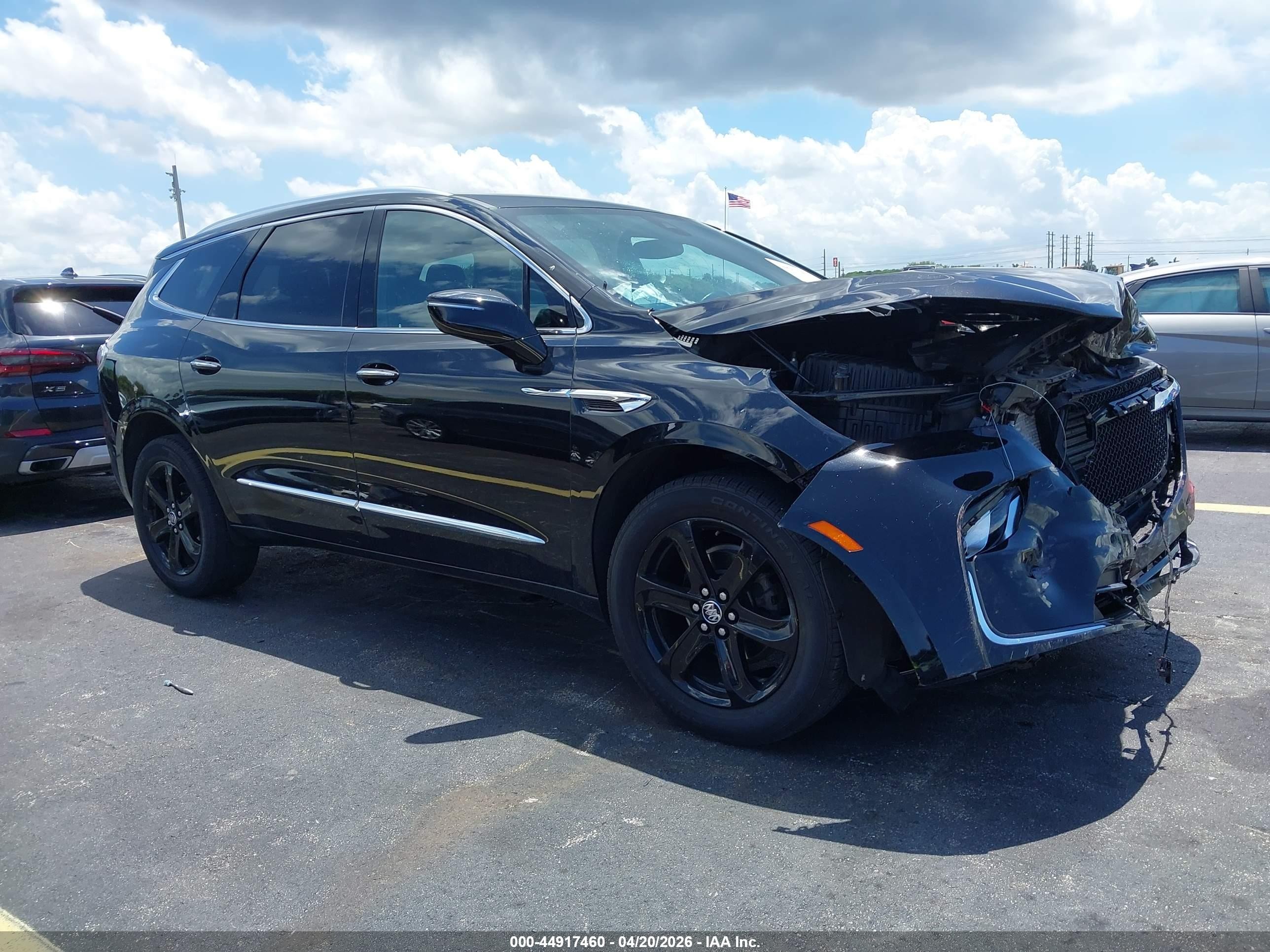 2024 Buick Enclave Essence, VIN 5GAERBKW8RJ103815 — Front end