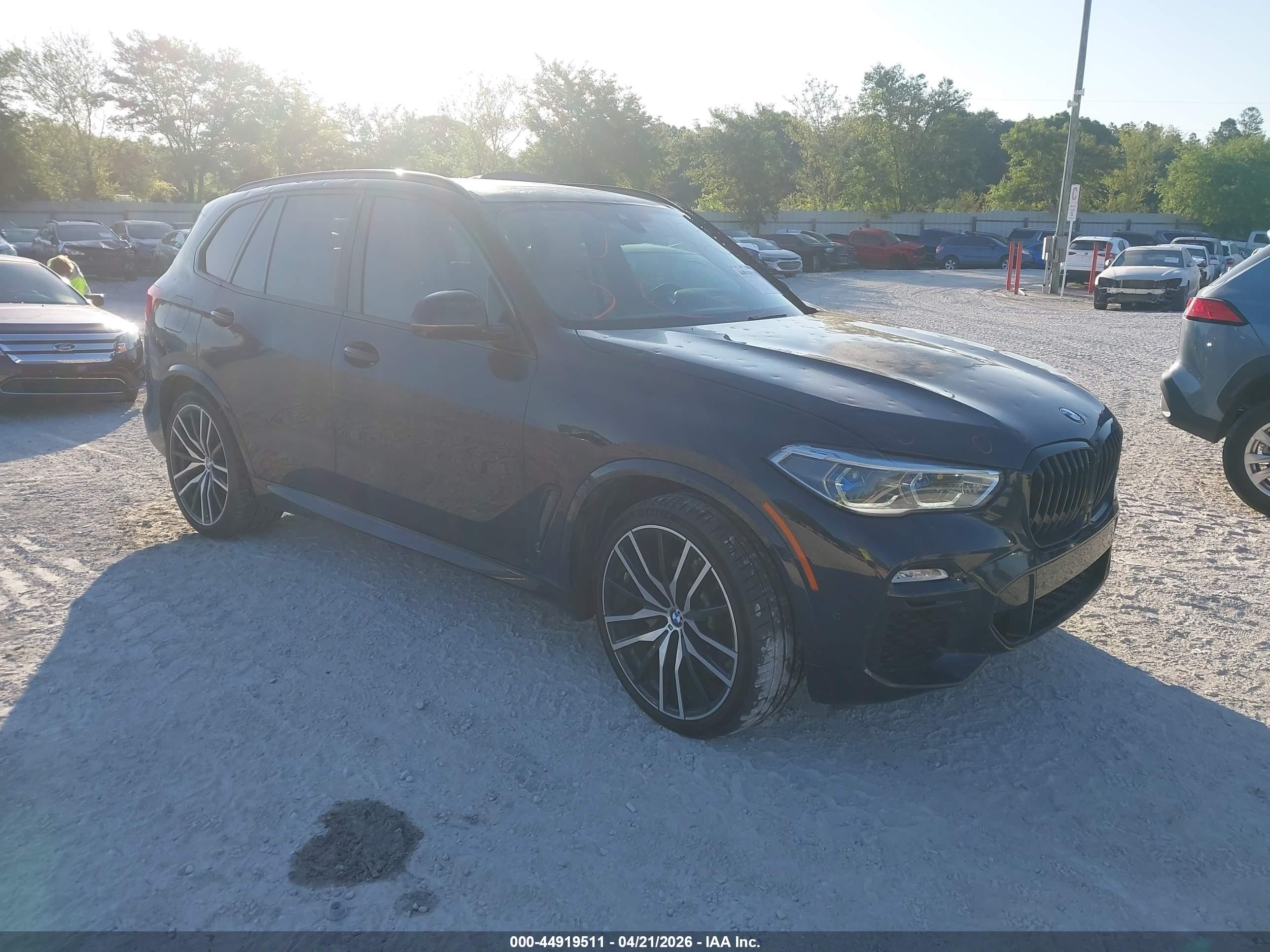 2020 BMW X5 xDrive40i, VIN 5UXCR6C09LLL74772 — Storm