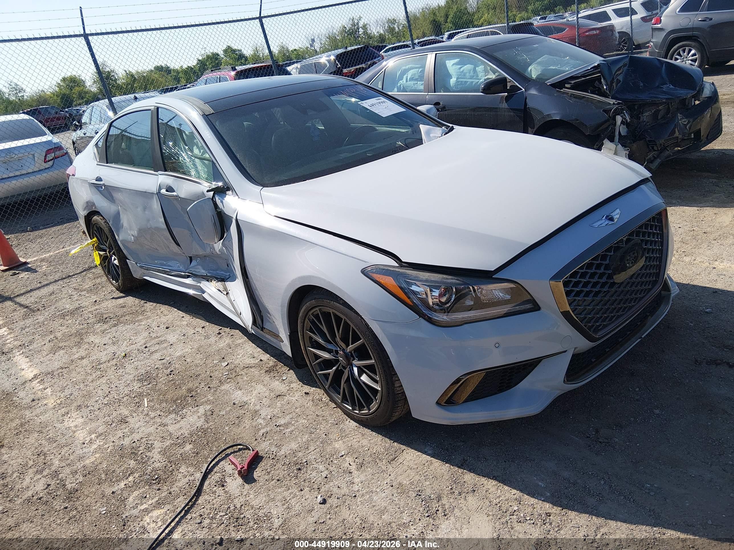 2019 Genesis G80 3.8L, VIN KMHGN4JE3KU299685 — Side