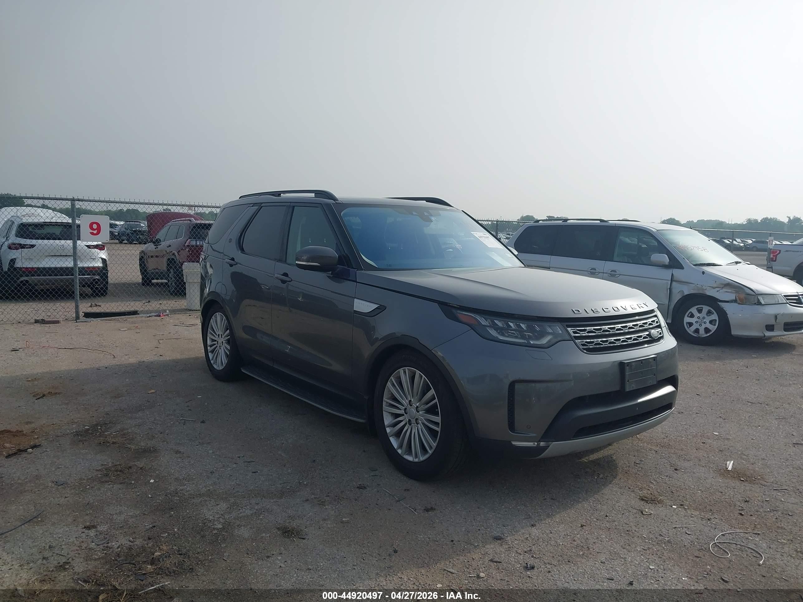 2017 Land Rover Discovery HSE, VIN SALRRBBV2HA005720 — Water / flood