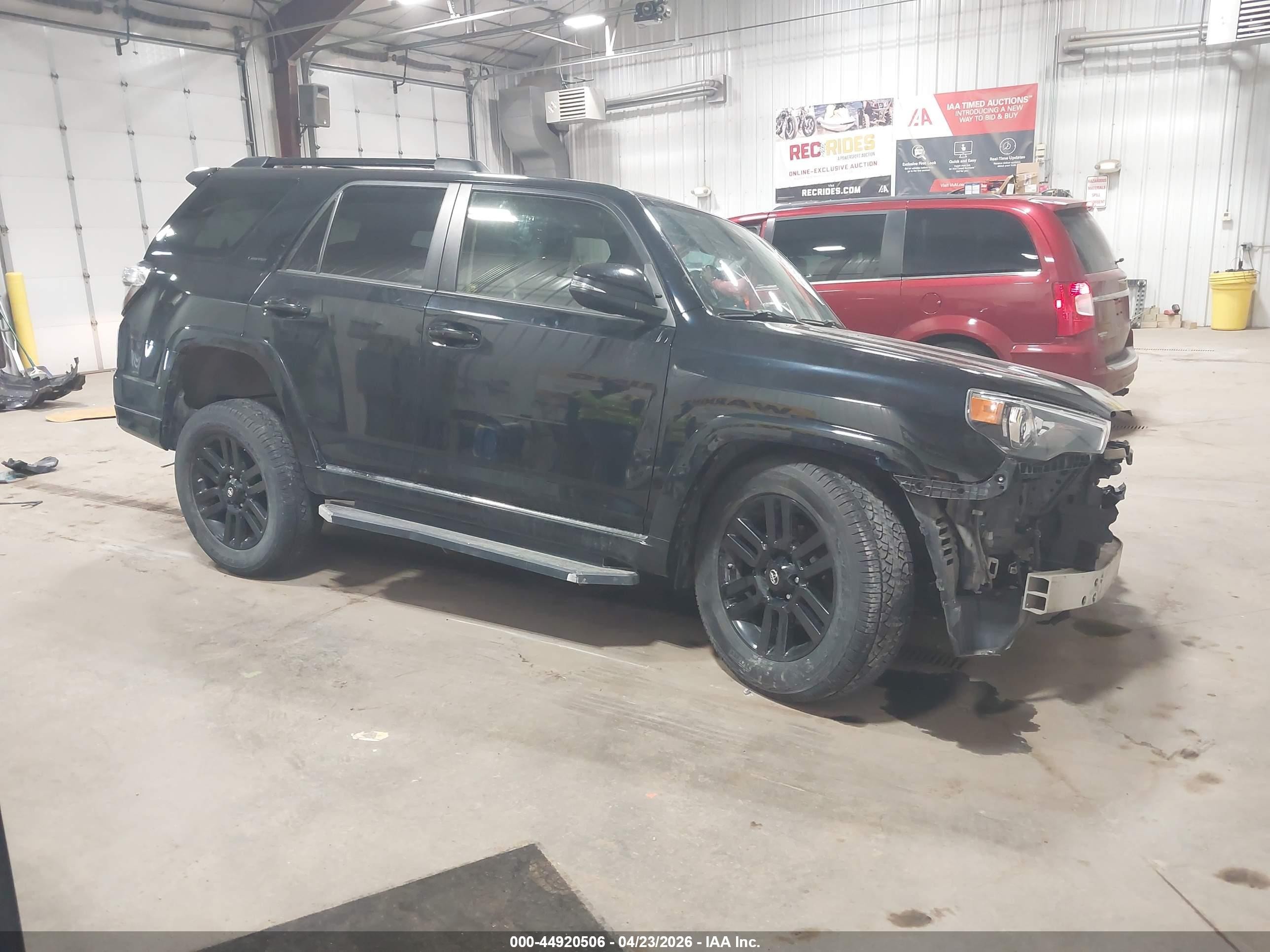 2021 Toyota 4Runner Nightshade, VIN JTEJU5JR9M5870689 — Front end