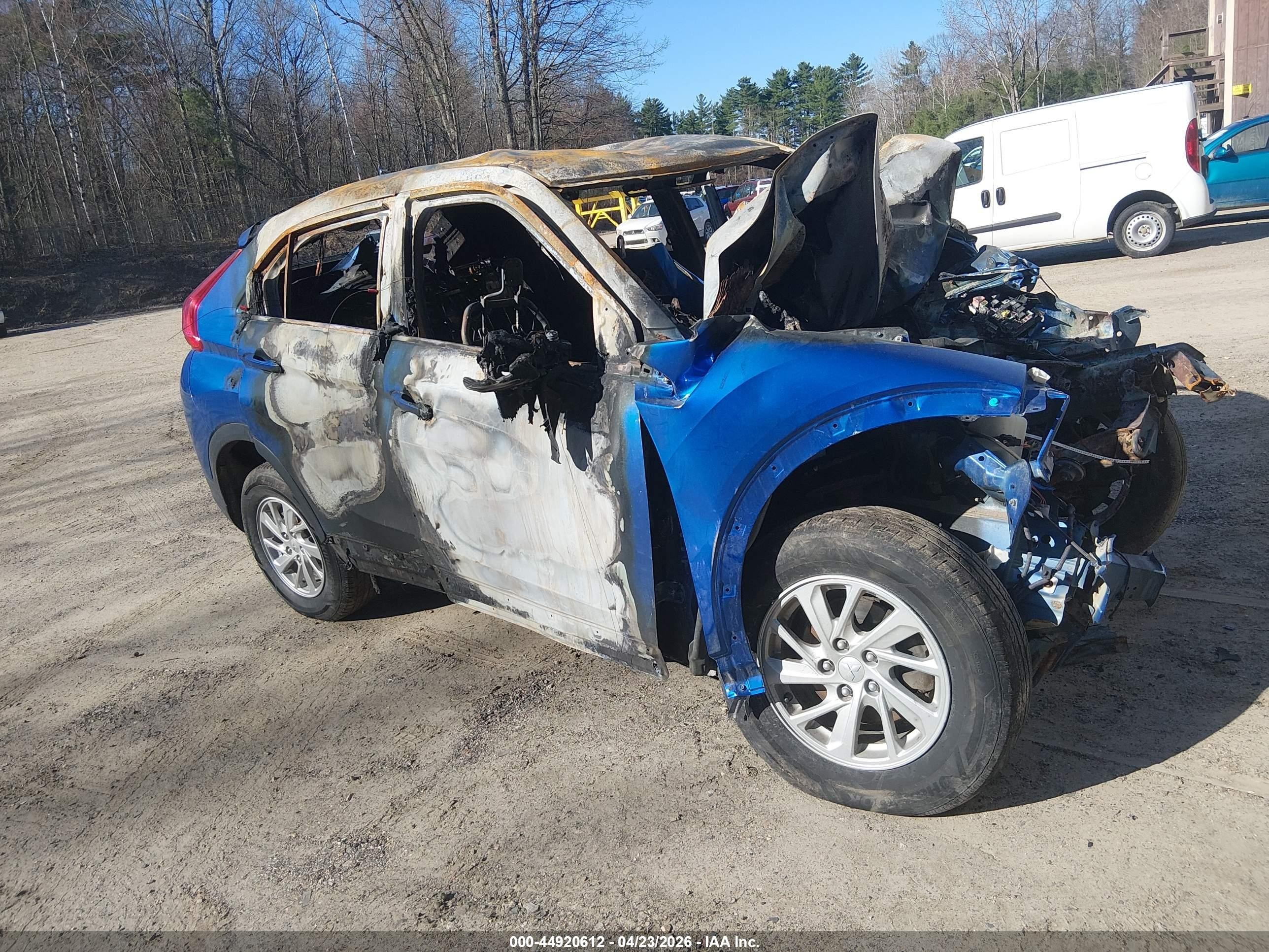 2018 Mitsubishi Eclipse Cross ES, VIN JA4AT3AA6JZ066404 — Front end