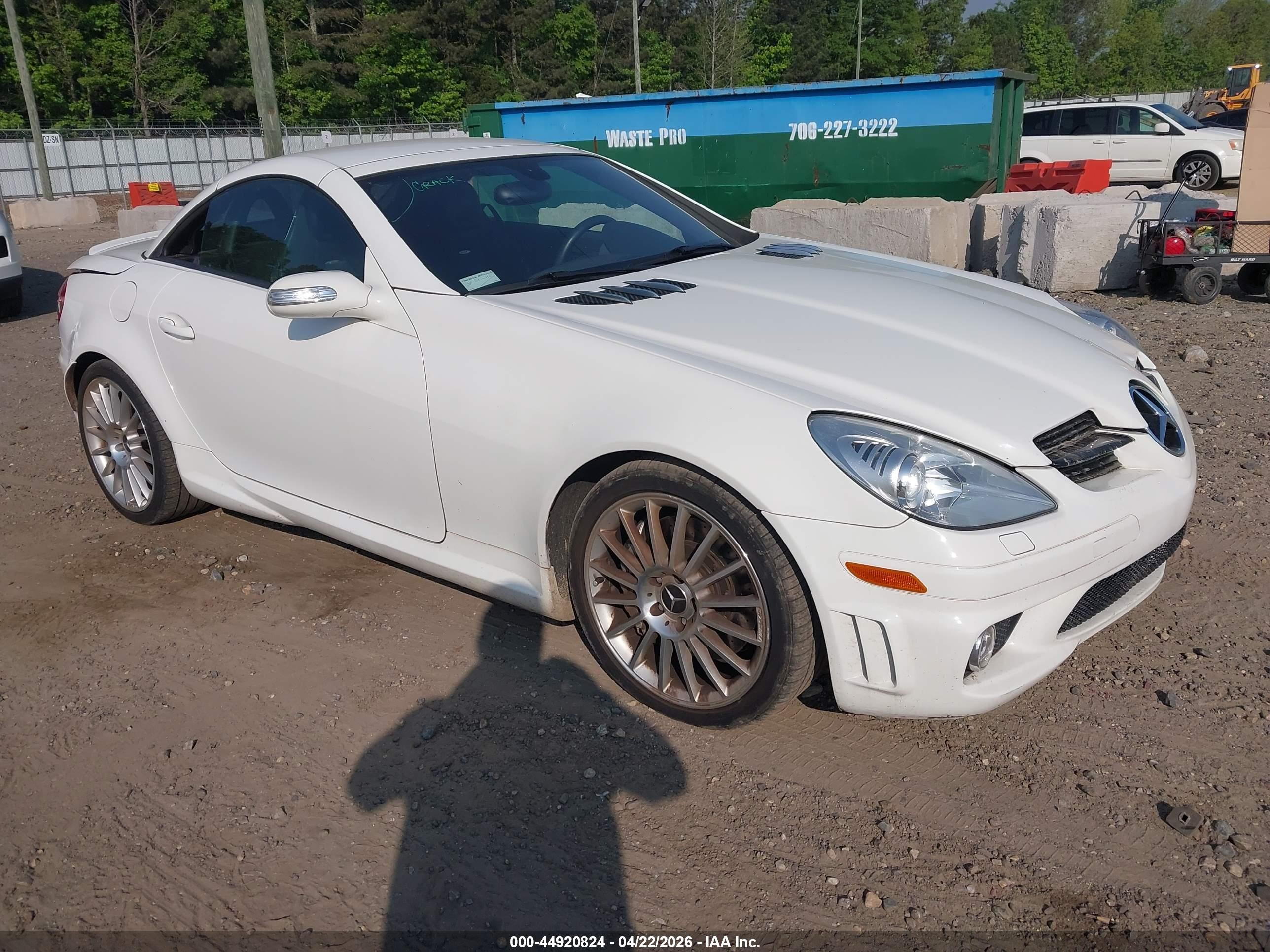2005 Mercedes-Benz SLK AMG, VIN WDBWK73F05F077953 — Rear end