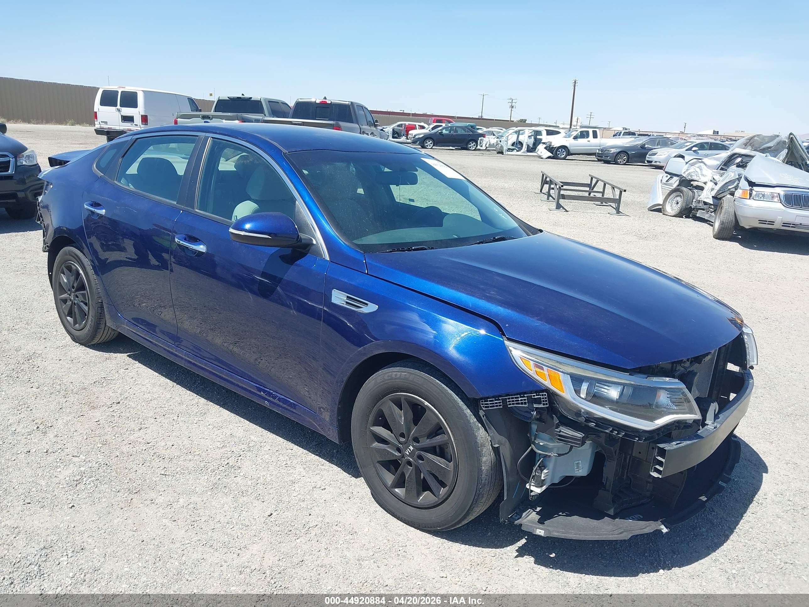 2016 Kia Optima LX, VIN 5XXGT4L33GG089929 — All over
