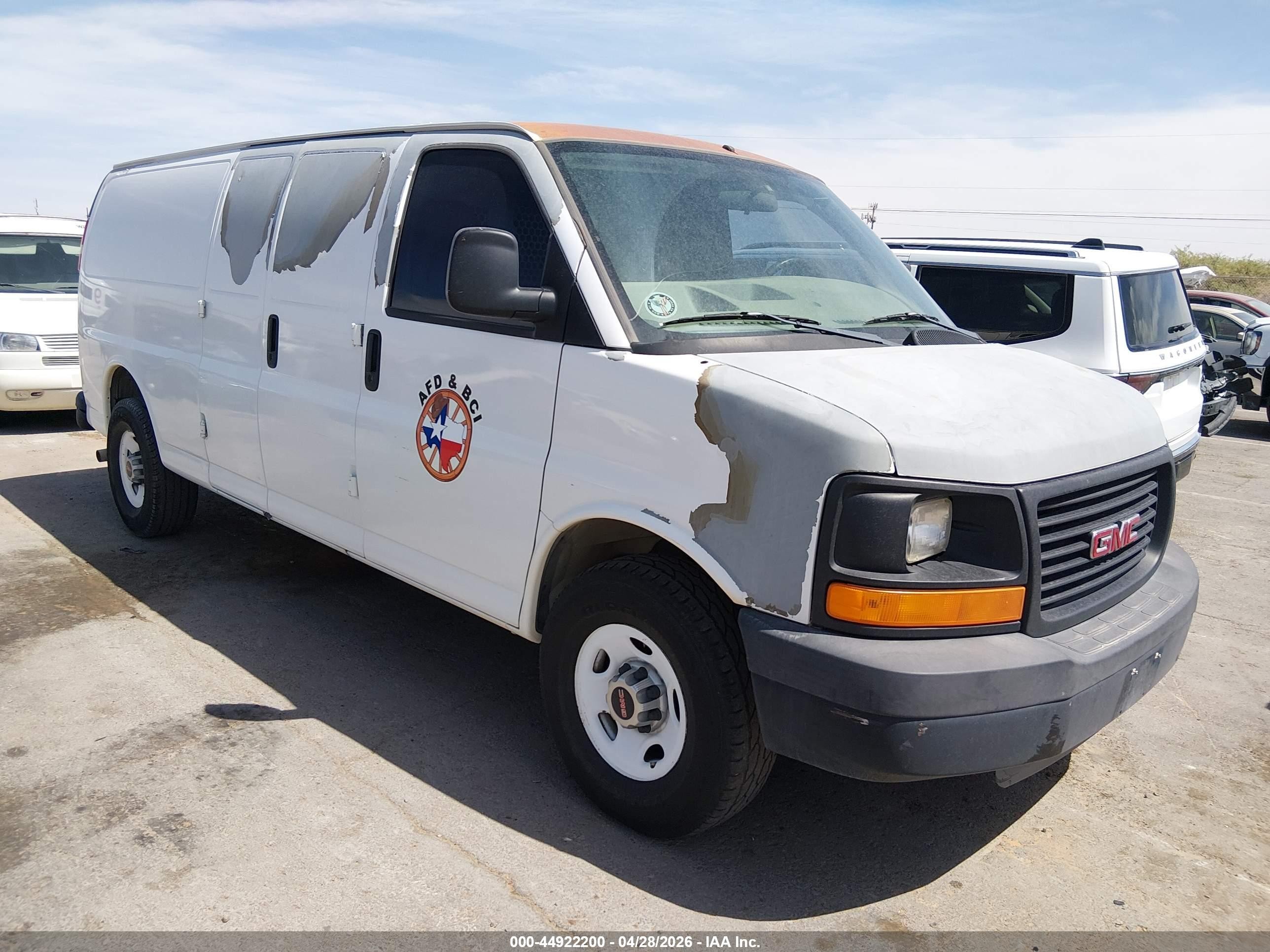 2008 GMC Savana Cargo, VIN 1GTGG29C781913153 — Normal wear