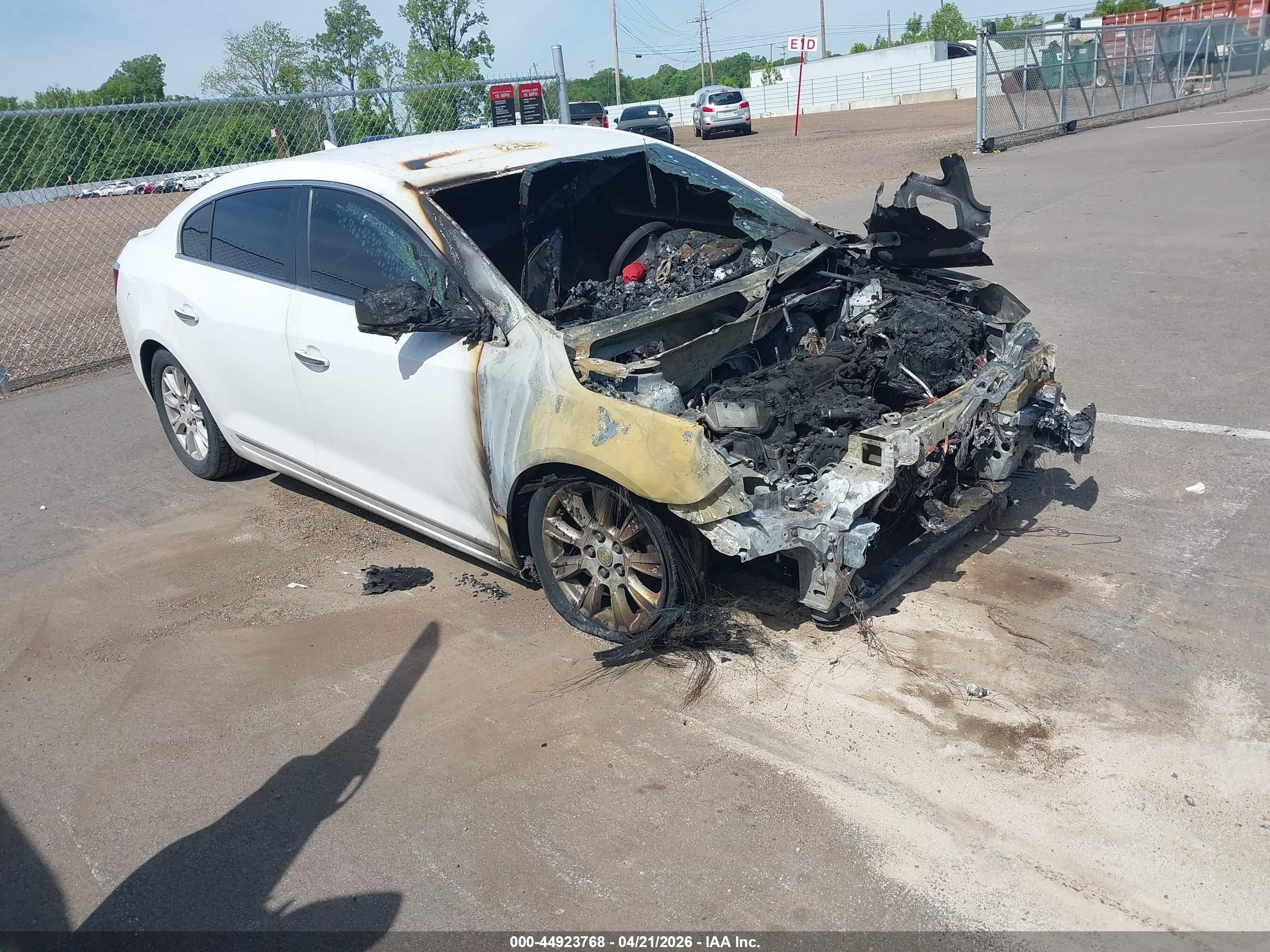 2012 Buick LaCrosse Premium 1, VIN 1G4GD5ER4CF253200 — Engine fire