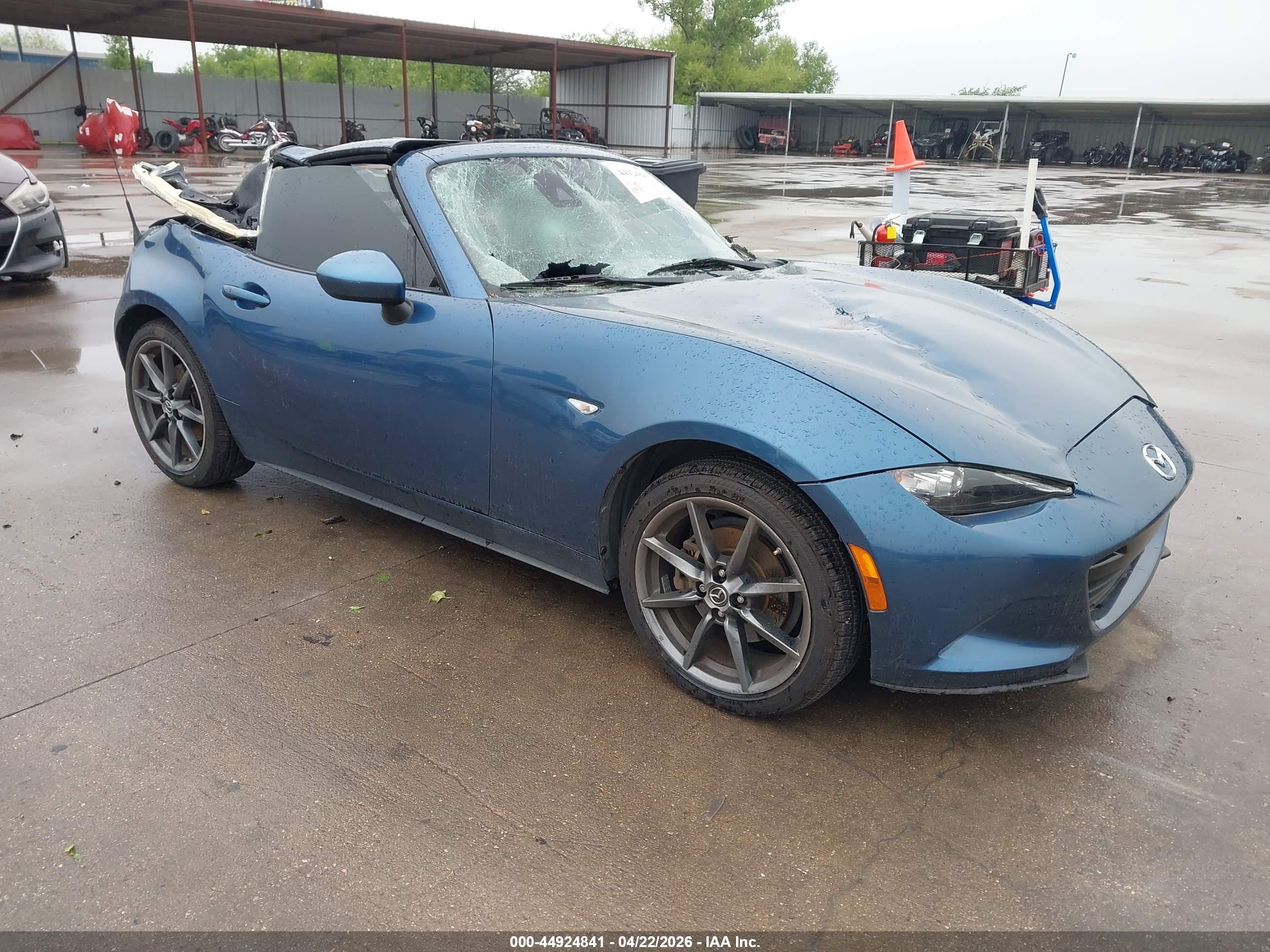 2019 Mazda MX-5 Miata Grand Touring, VIN JM1NDAM77K0300824 — Storm